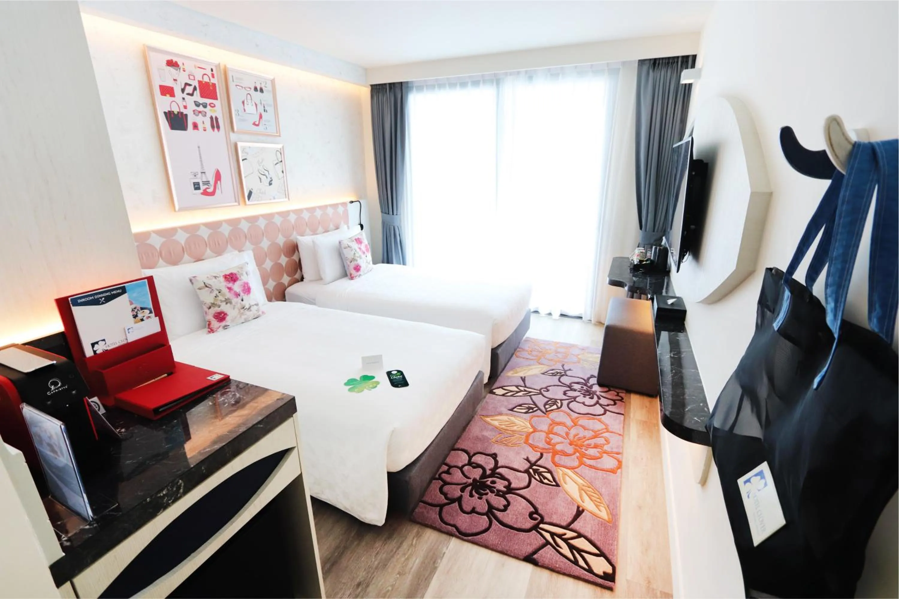 Photo of the whole room, Bed in Hotel Clover Patong Phuket - SHA Plus