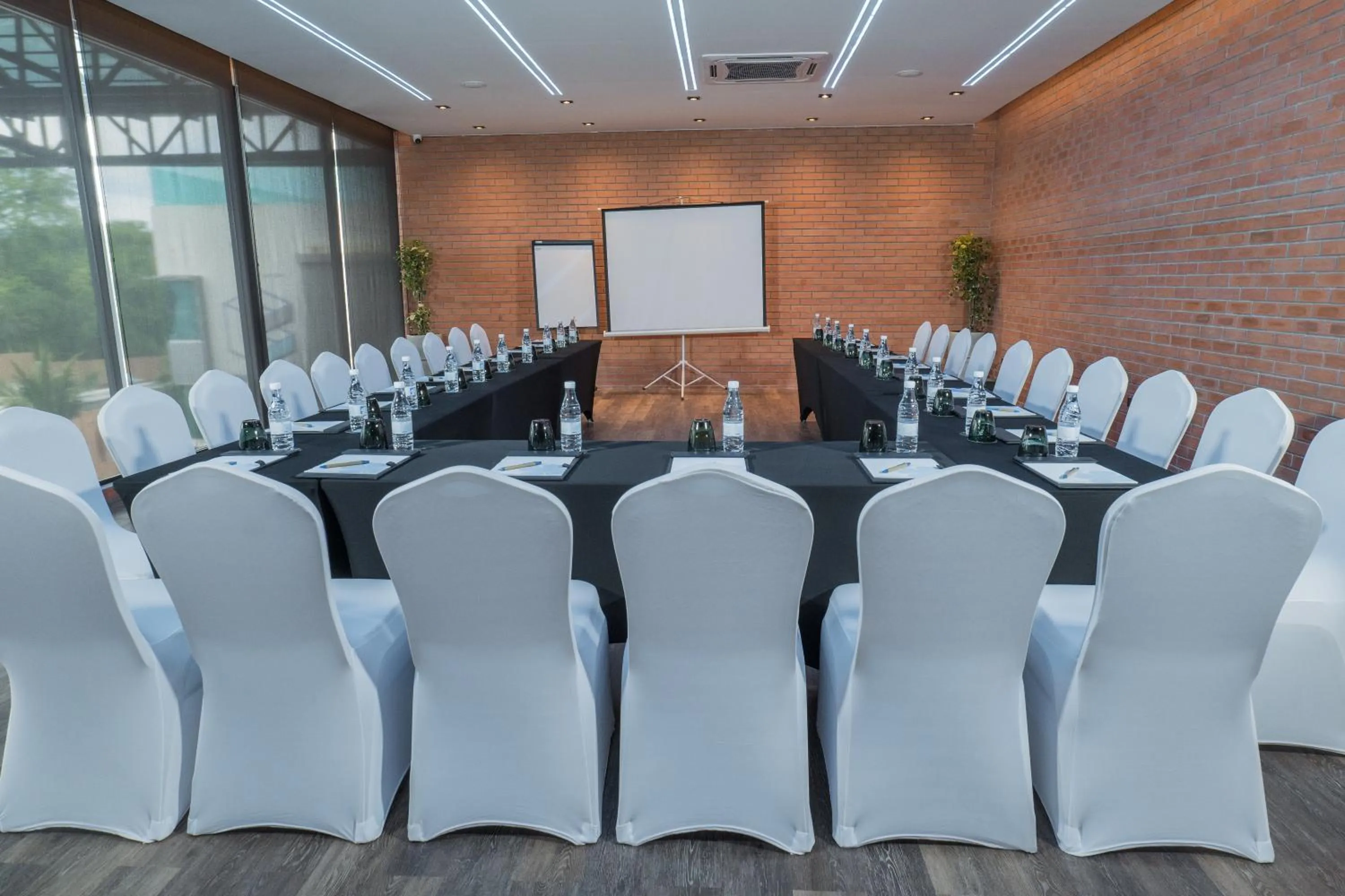 Meeting/conference room in Hotel Clover Patong Phuket - SHA Plus