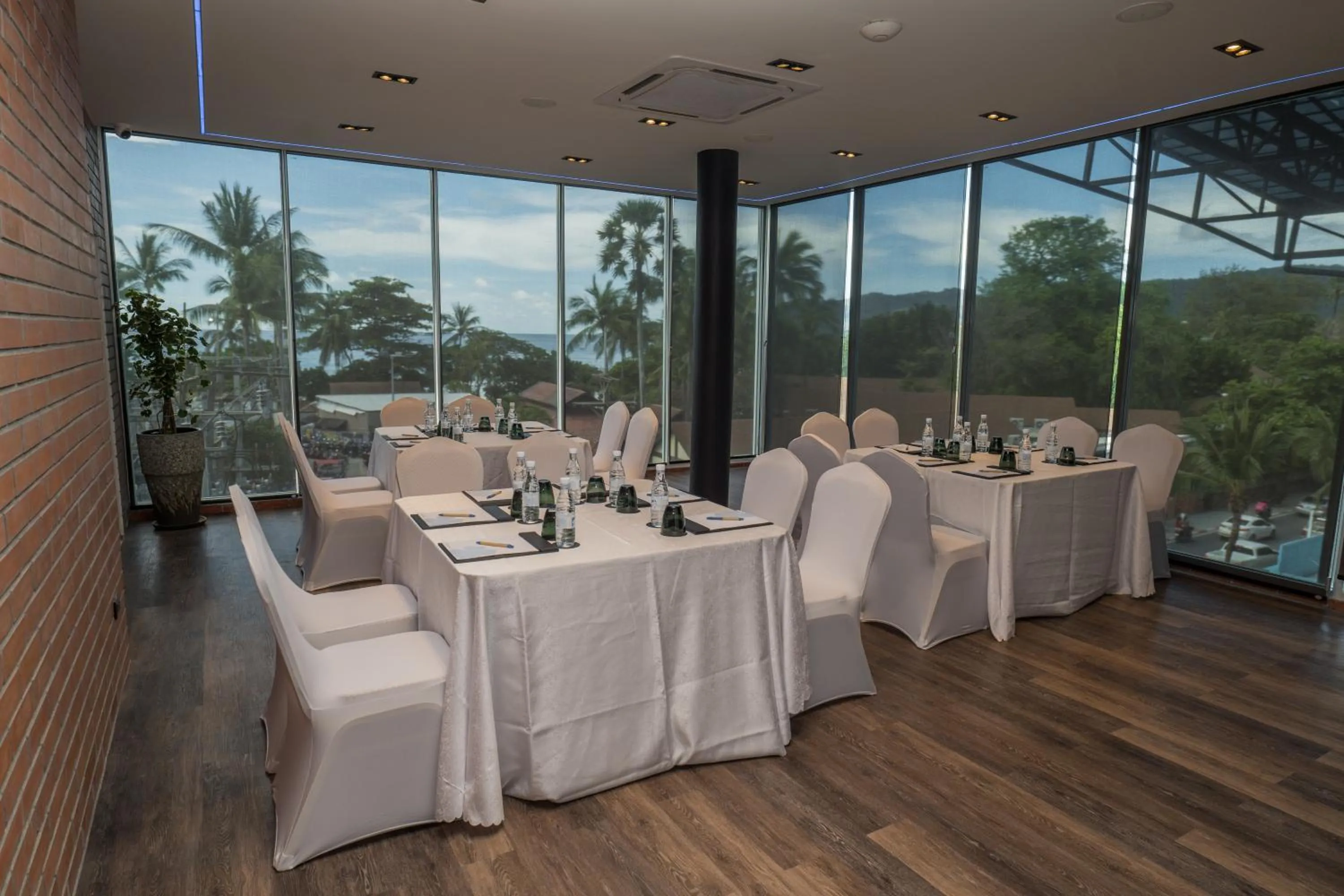 Meeting/conference room in Hotel Clover Patong Phuket - SHA Plus