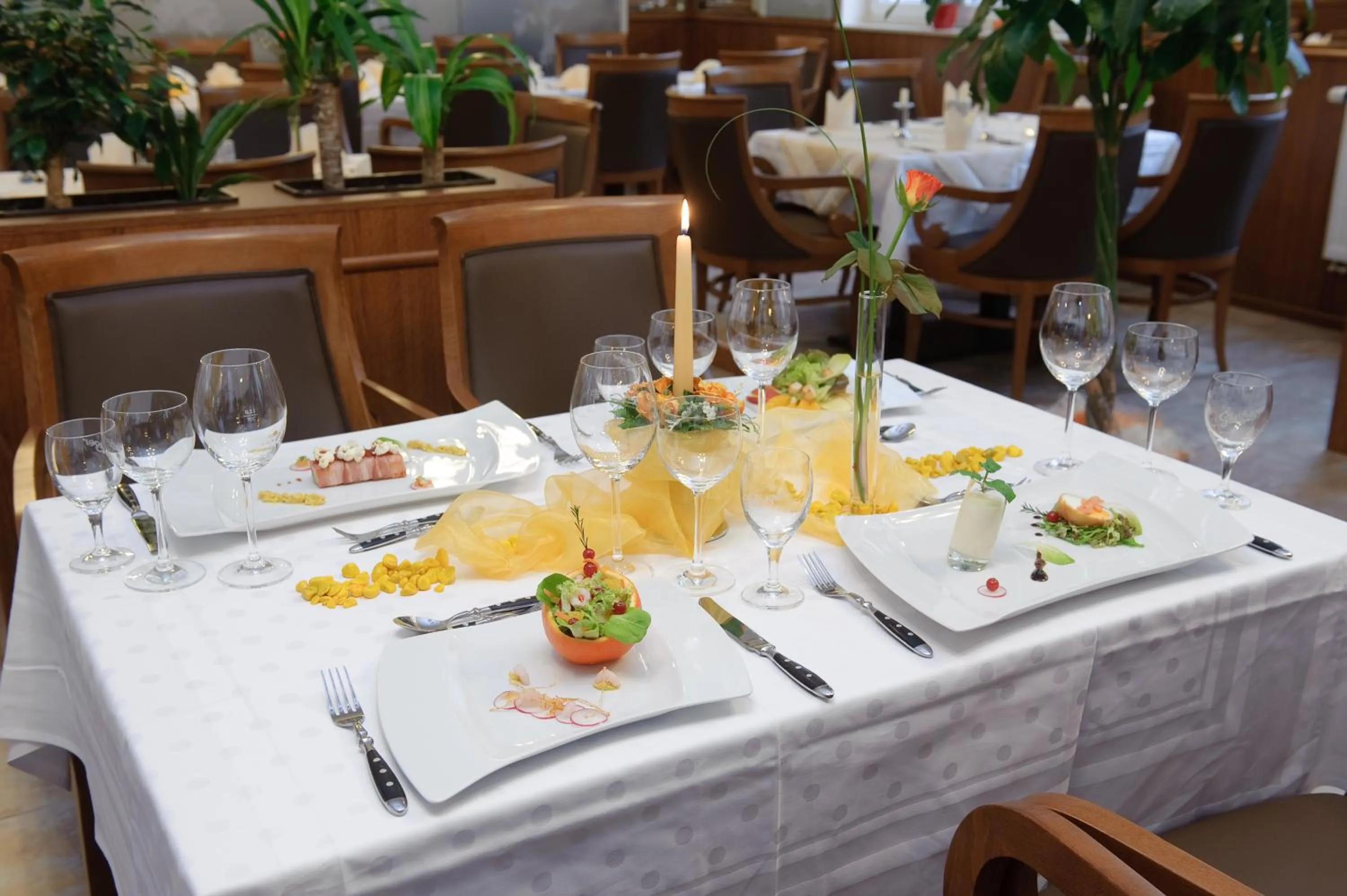 Restaurant/places to eat in Stadthotel Stern