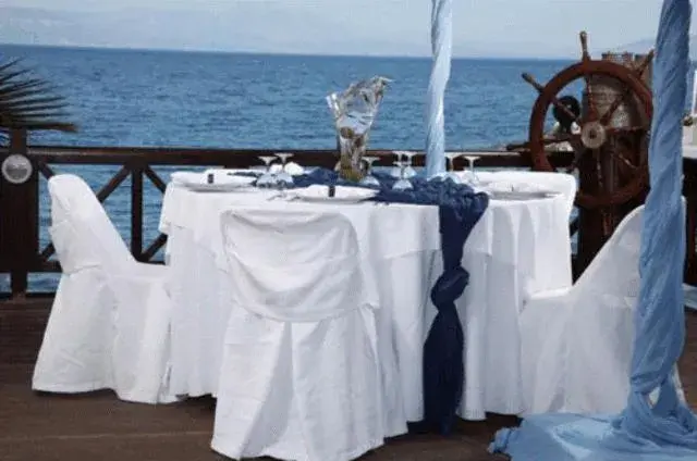 Restaurant/places to eat in Mati Hotel Restaurant/places to eat in Mati Hotel