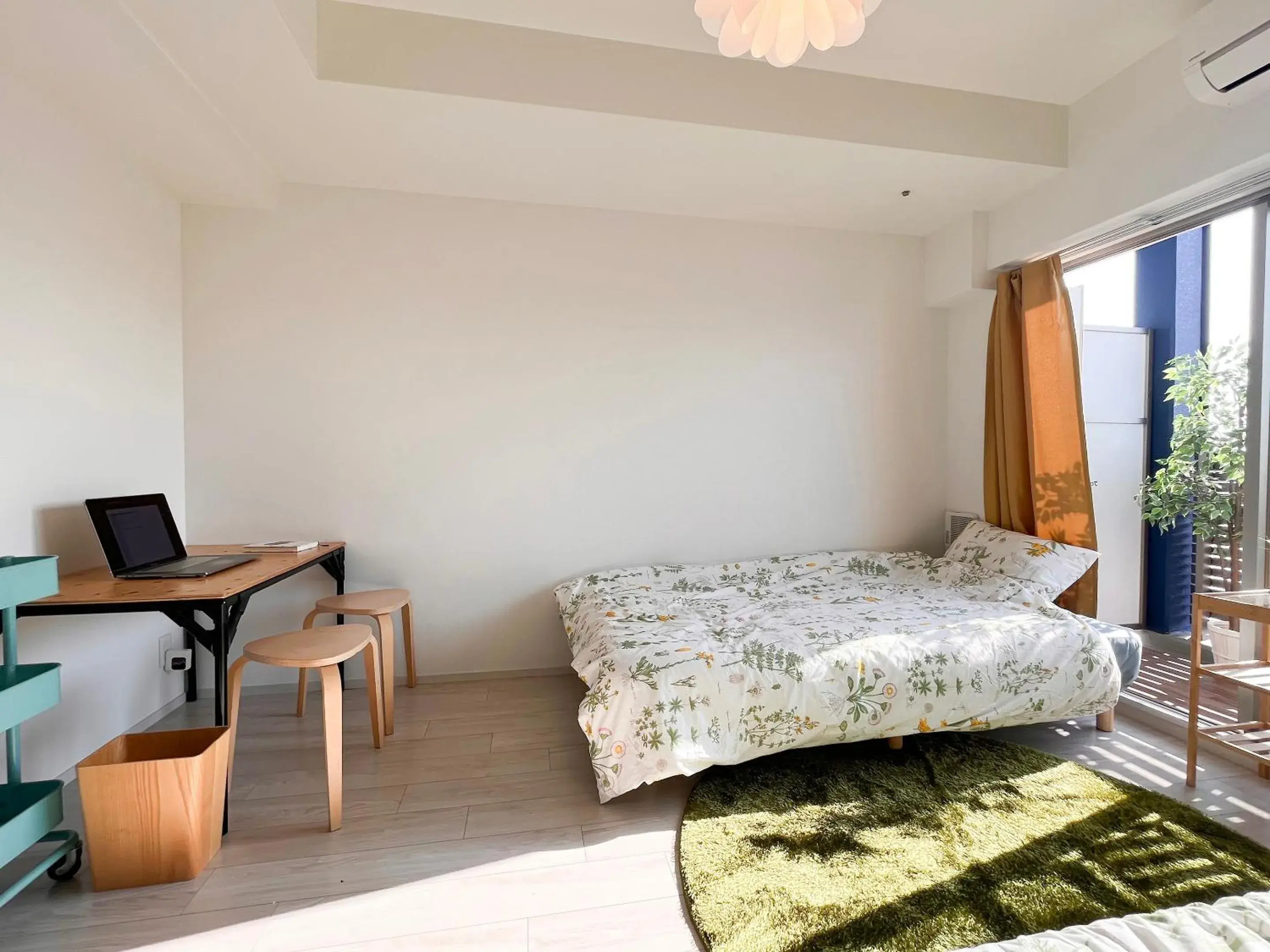 Twin Room with Private Bathroom in R Guest House Twin Room with Private Bathroom in R Guest House