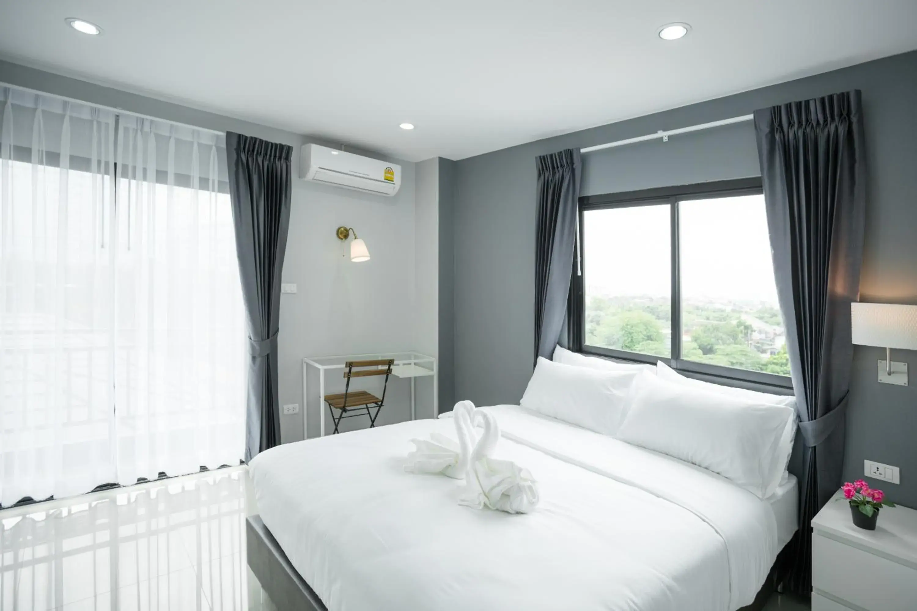 Bed in Twentynine KV Apartel Bed in Twentynine KV Apartel