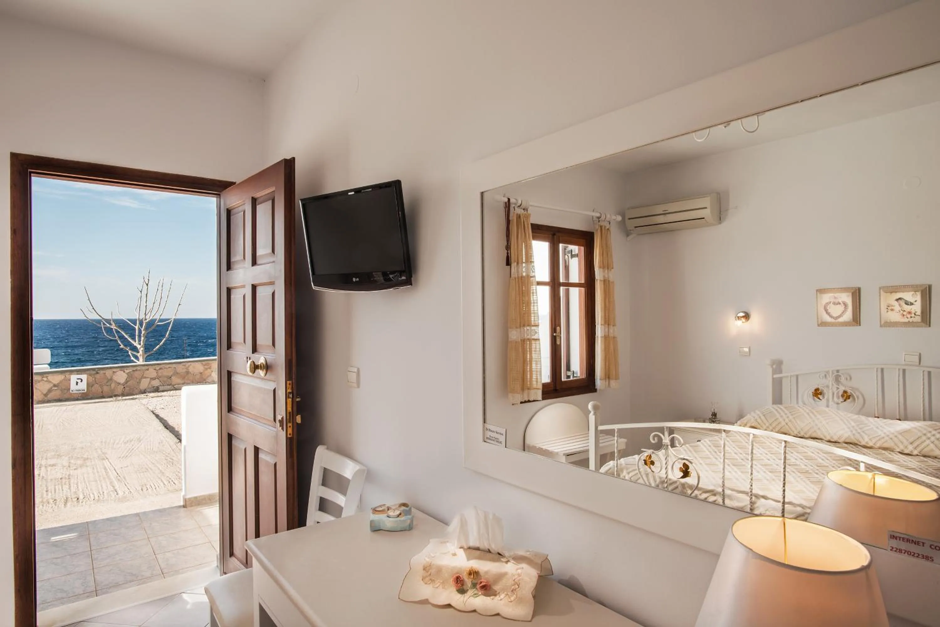 Bed in Villa Mary Elen