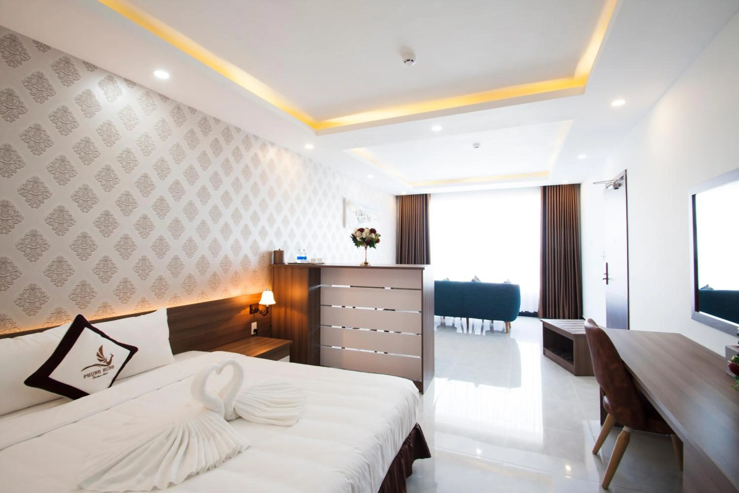 Photo of the whole room, Bed in Phung Hung Boutique Hotel