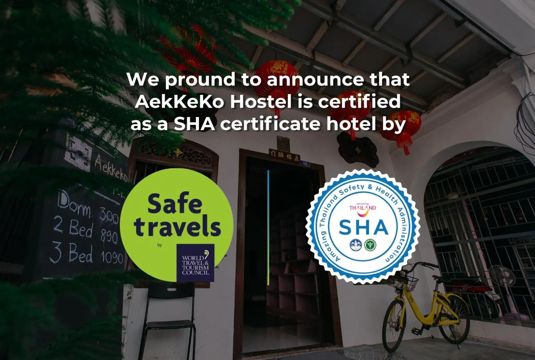 Facade/entrance in Aekkeko hostel Facade/entrance in Aekkeko hostel