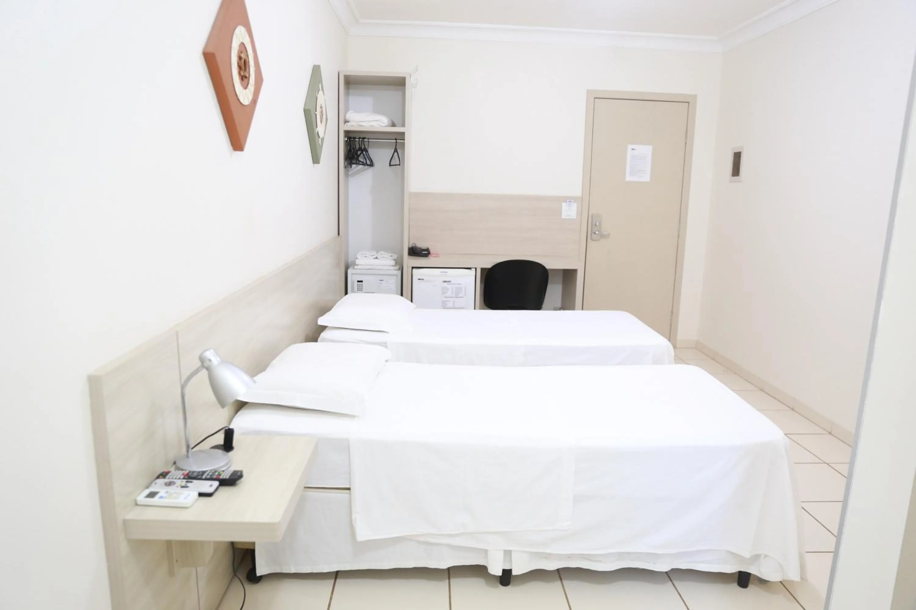 Photo of the whole room, Bed in Hotel FIT