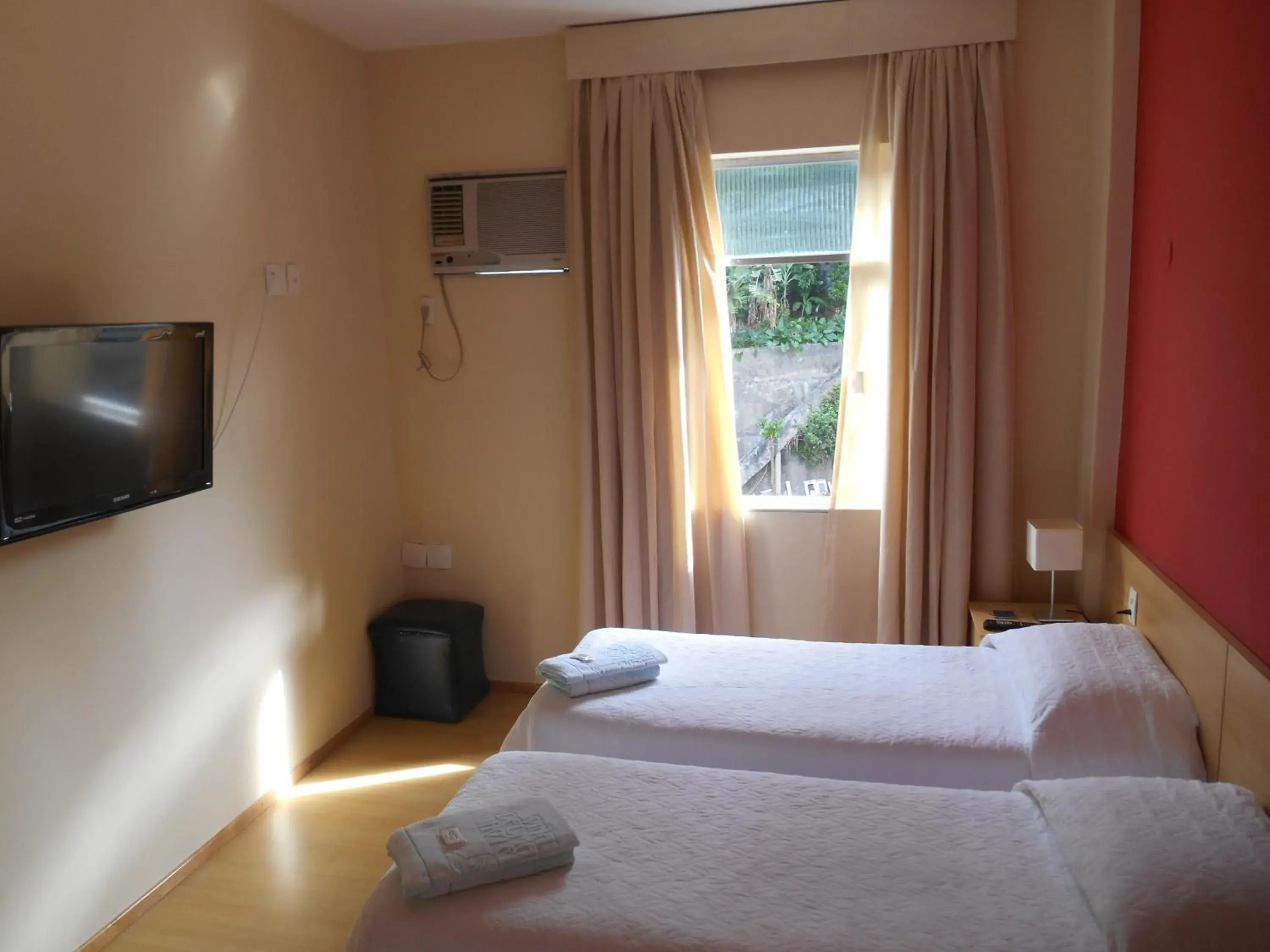 Day, Bed in Hotel Viña Del Mar Day, Bed in Hotel Viña Del Mar