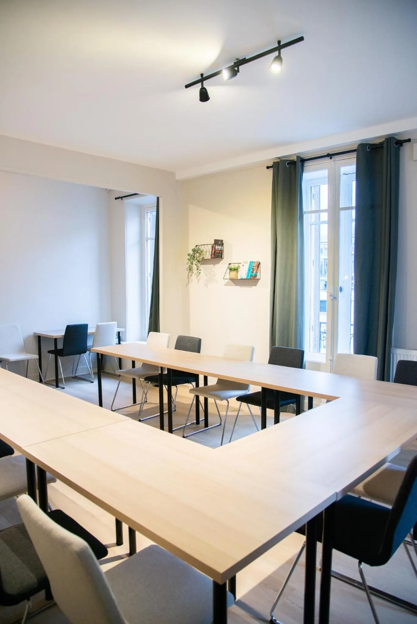 Meeting/conference room in Hotel Actuel Chambéry Centre Gare