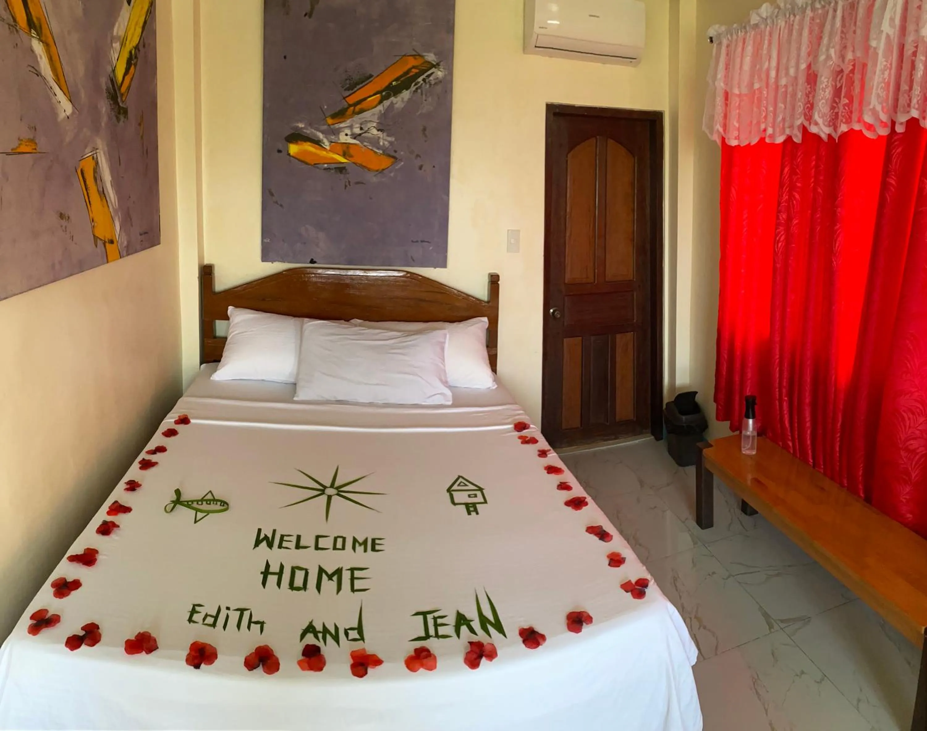 Bed in Santa Claus Hilltop