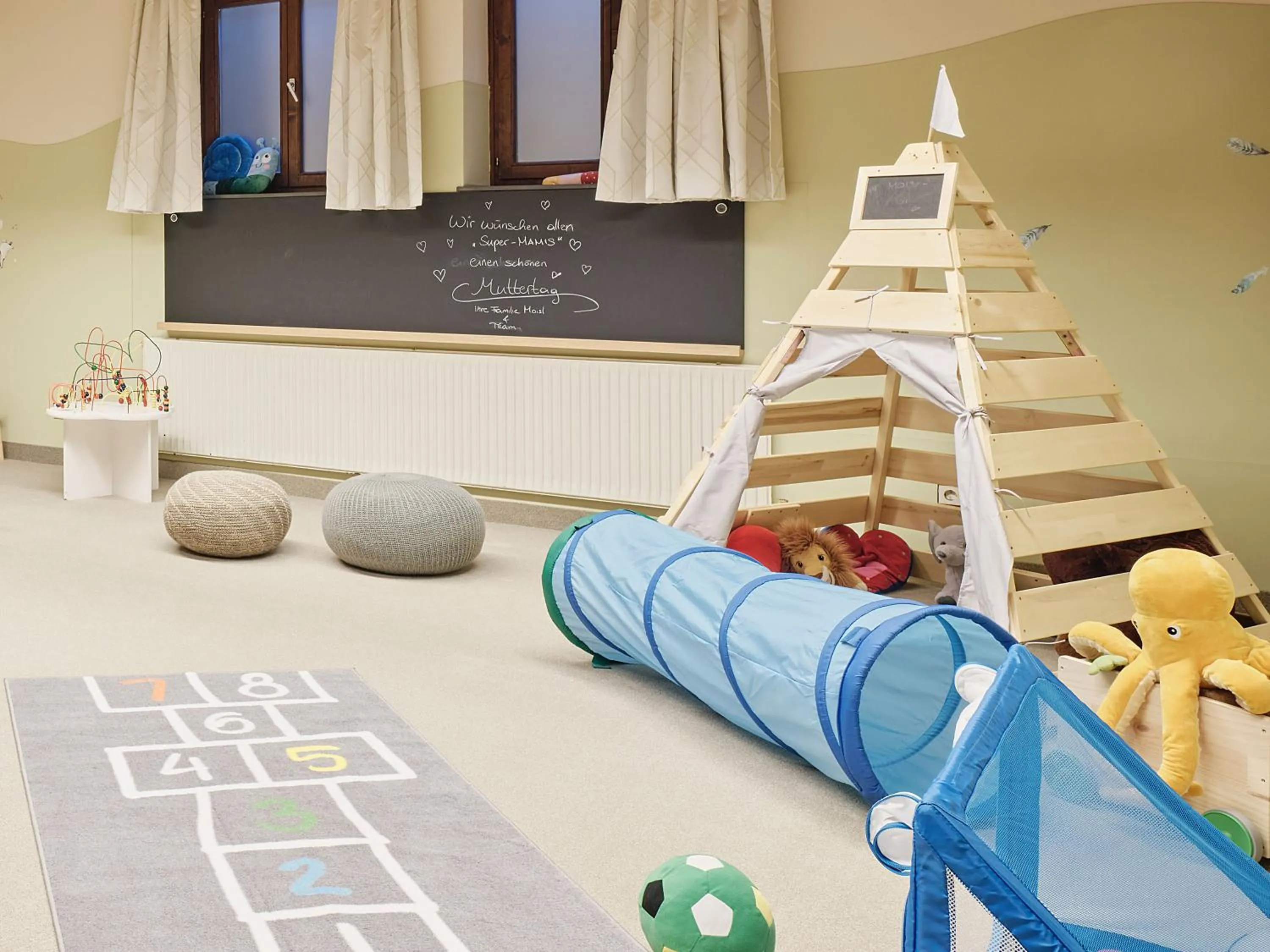 Children play ground in Genuss - und Vitalhotel Moisl