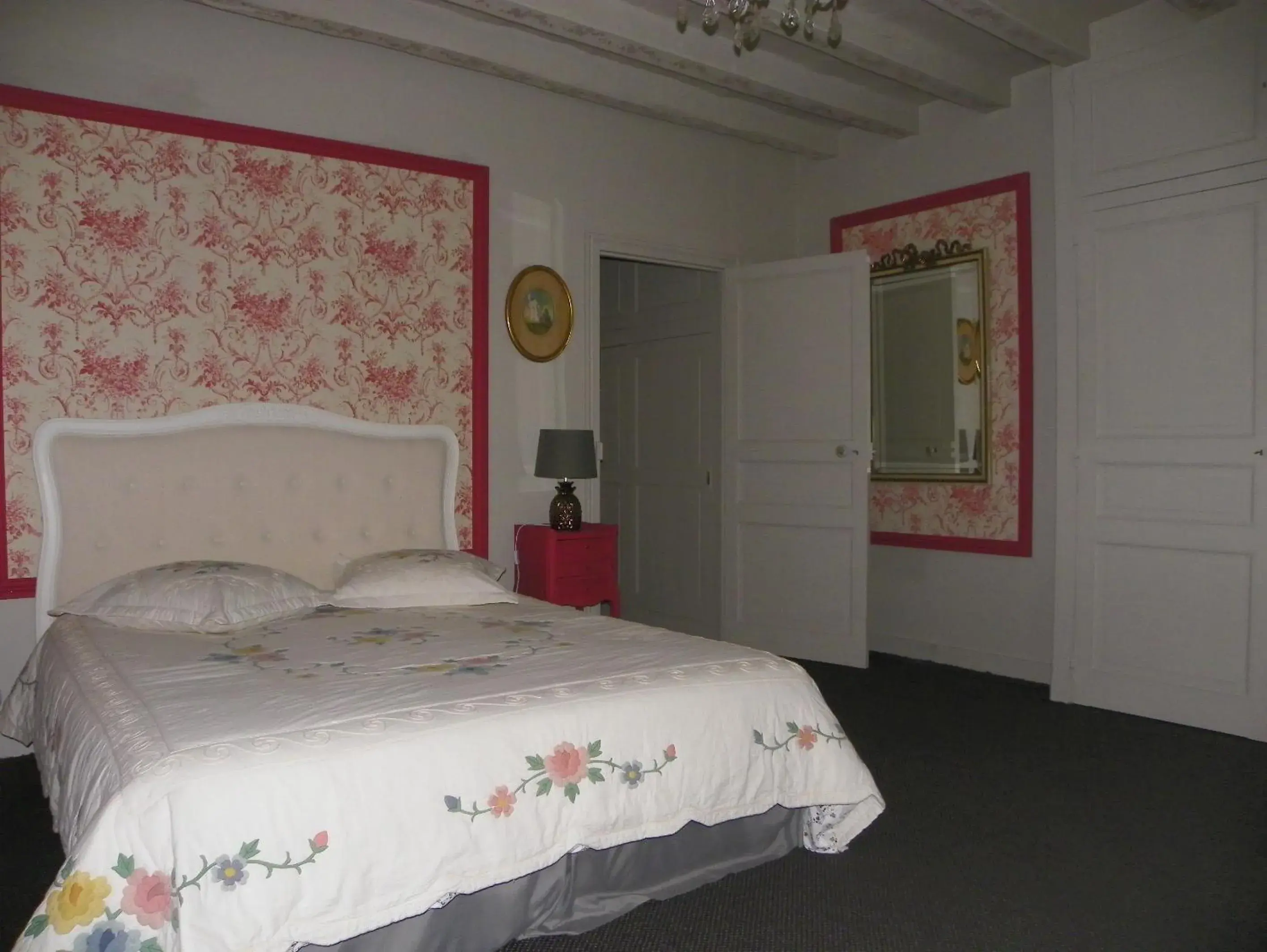 Standard Double Room - single occupancy in Chambres d'hôtes du Perray Standard Double Room - single occupancy in Chambres d'hôtes du Perray
