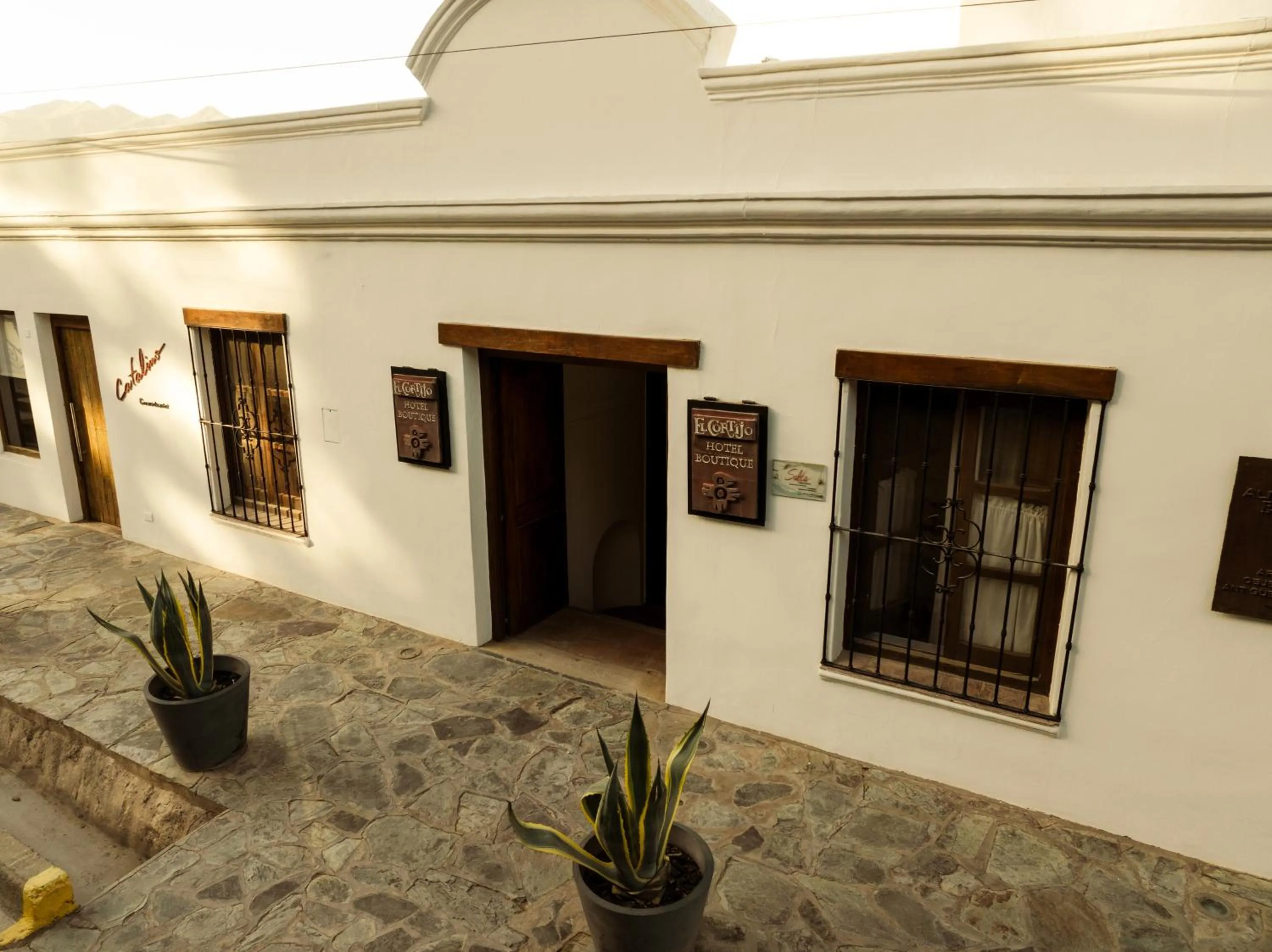 Facade/entrance in El Cortijo Hotel Boutique