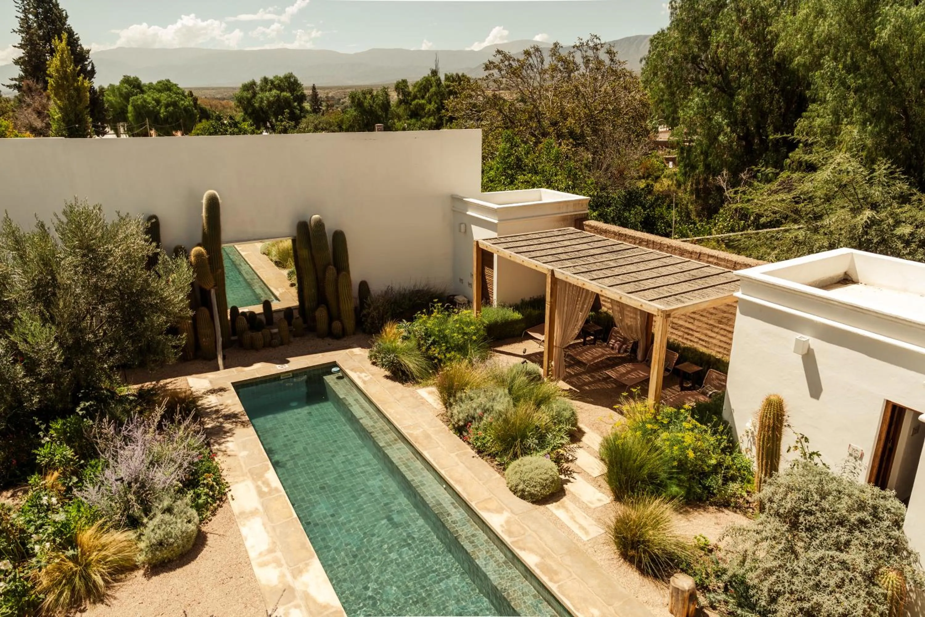 Garden in El Cortijo Hotel Boutique