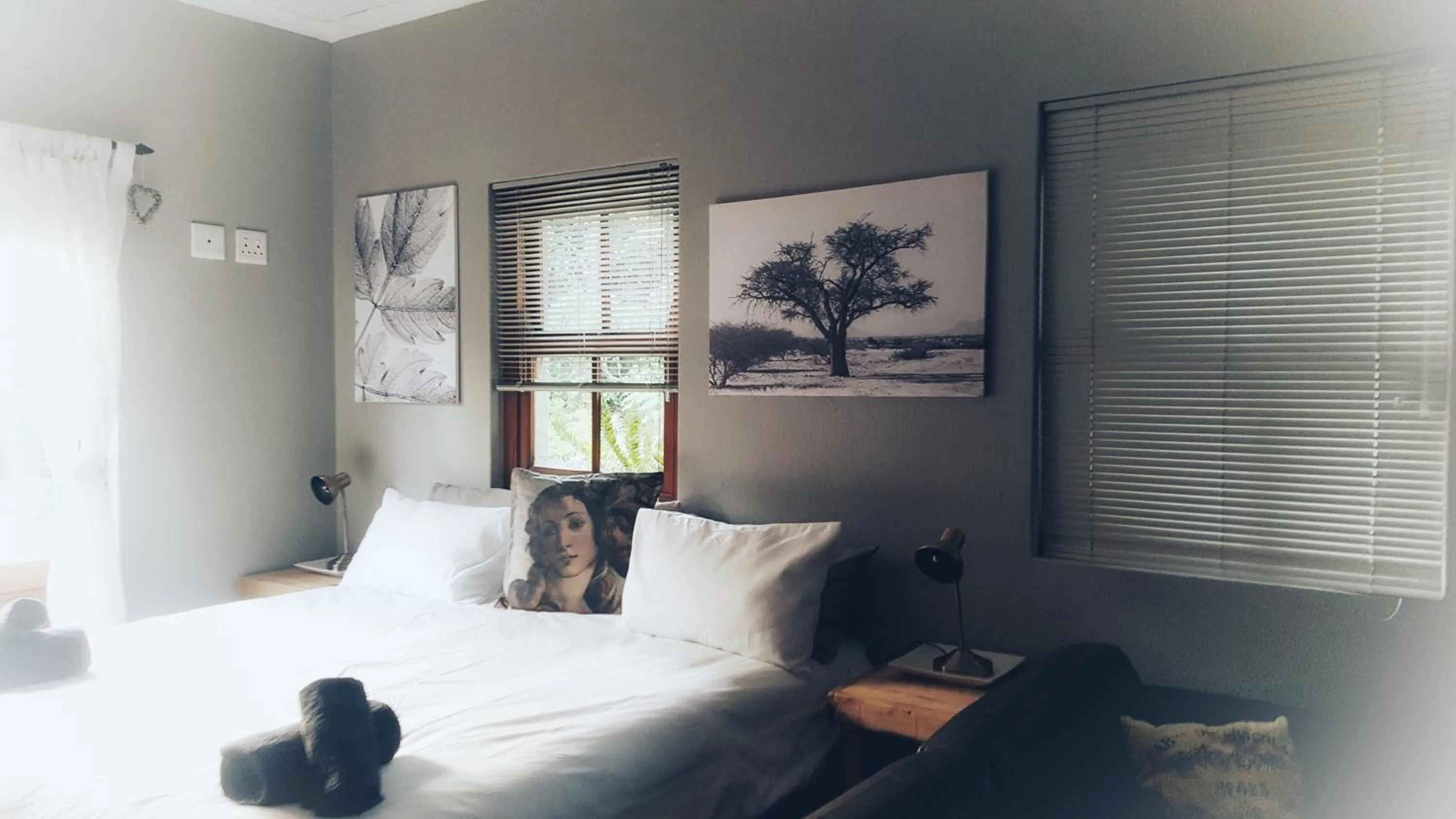 Bed in Surfed Out Plettenberg Bay