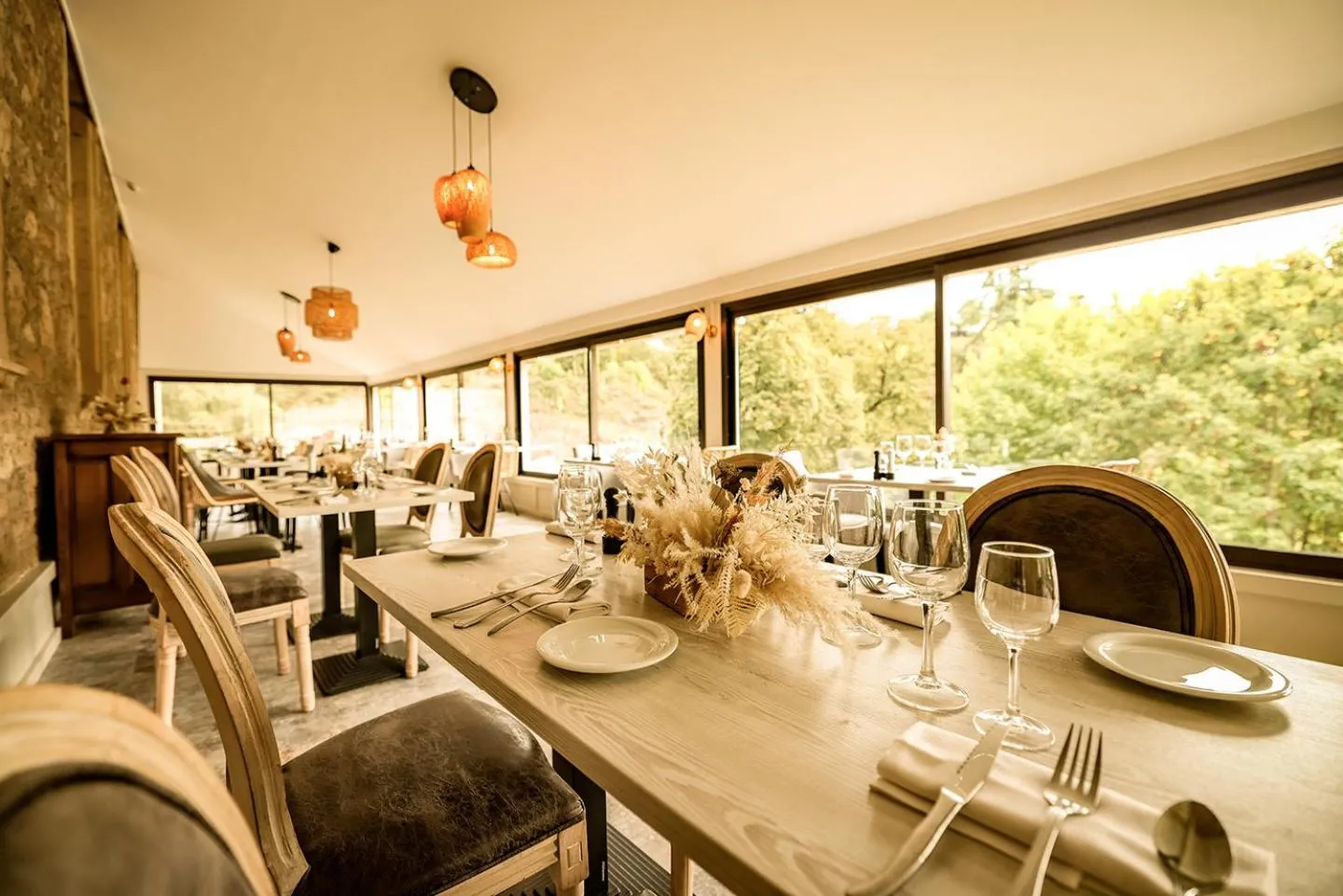 Restaurant/places to eat in Château de Fontanges