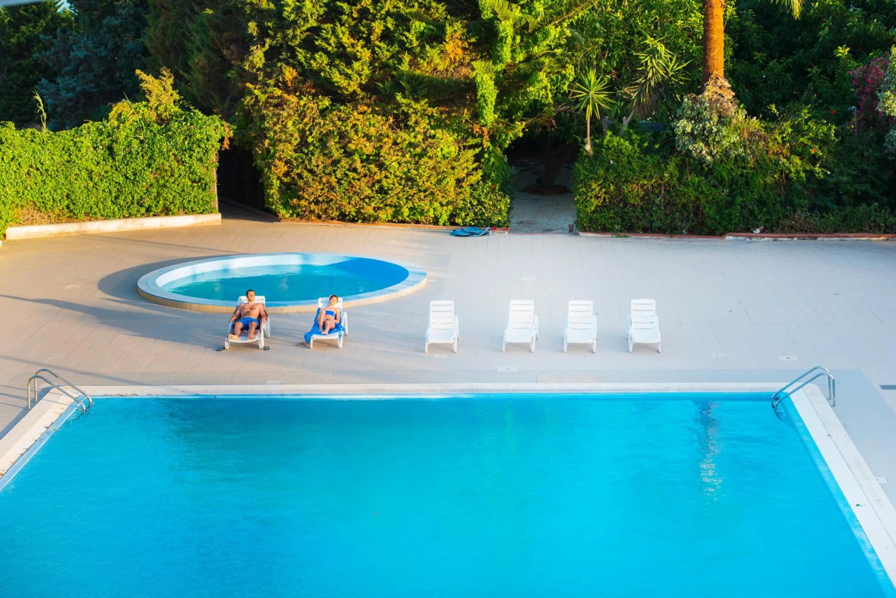 Swimming pool in Hotel Dei Pini