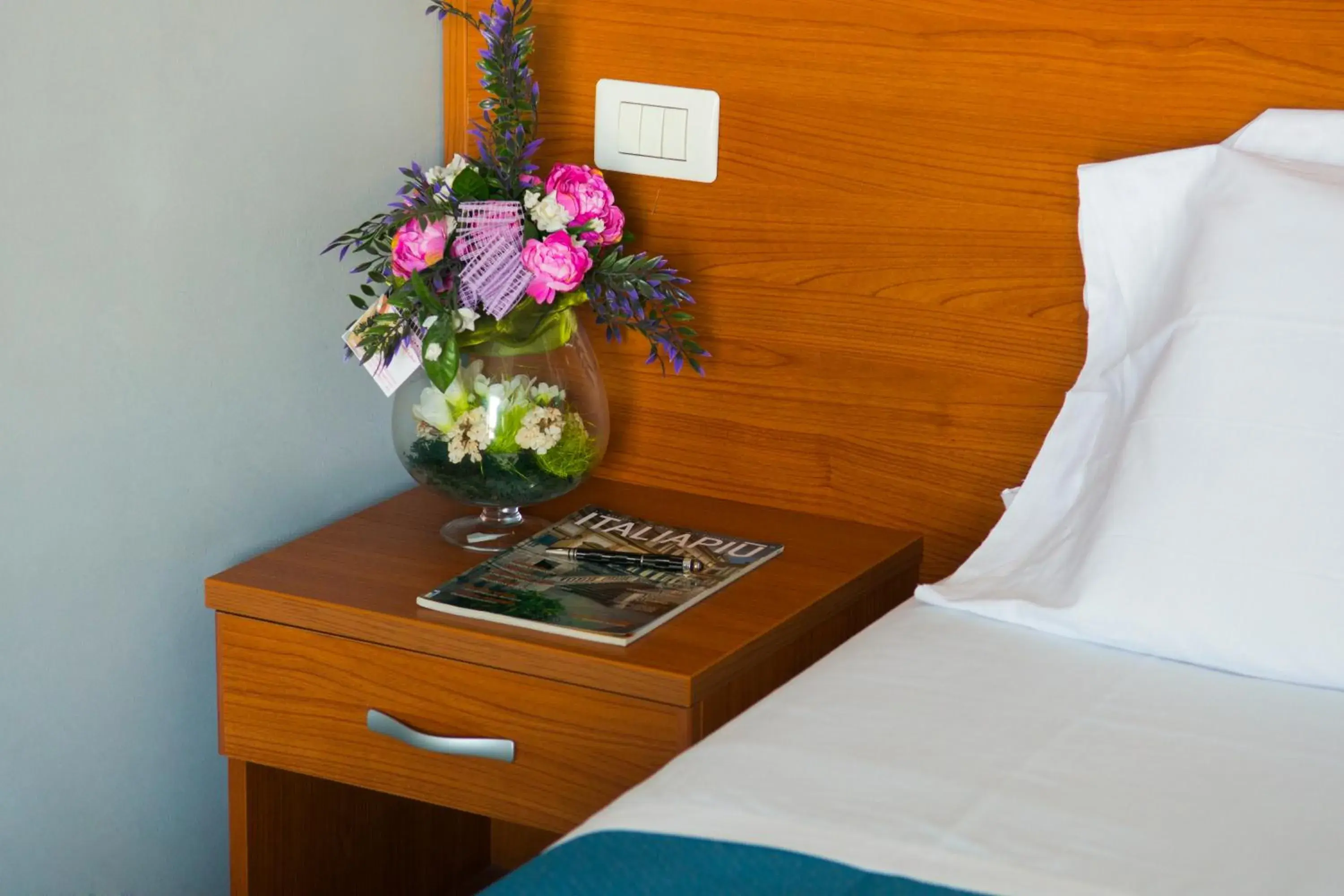 Decorative detail, Bed in Hotel Dei Pini Decorative detail, Bed in Hotel Dei Pini