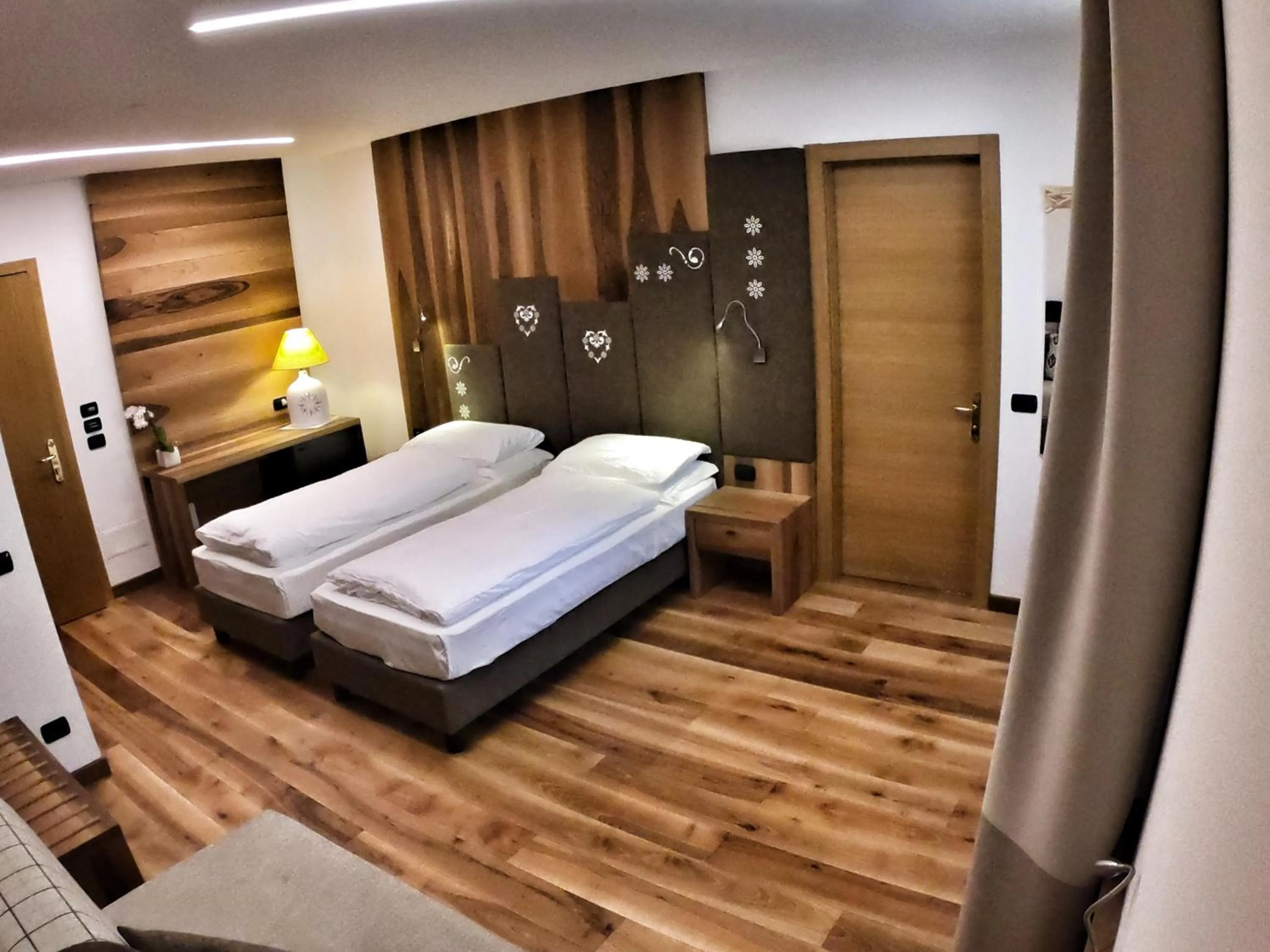 Bed in Hotel Cristallo