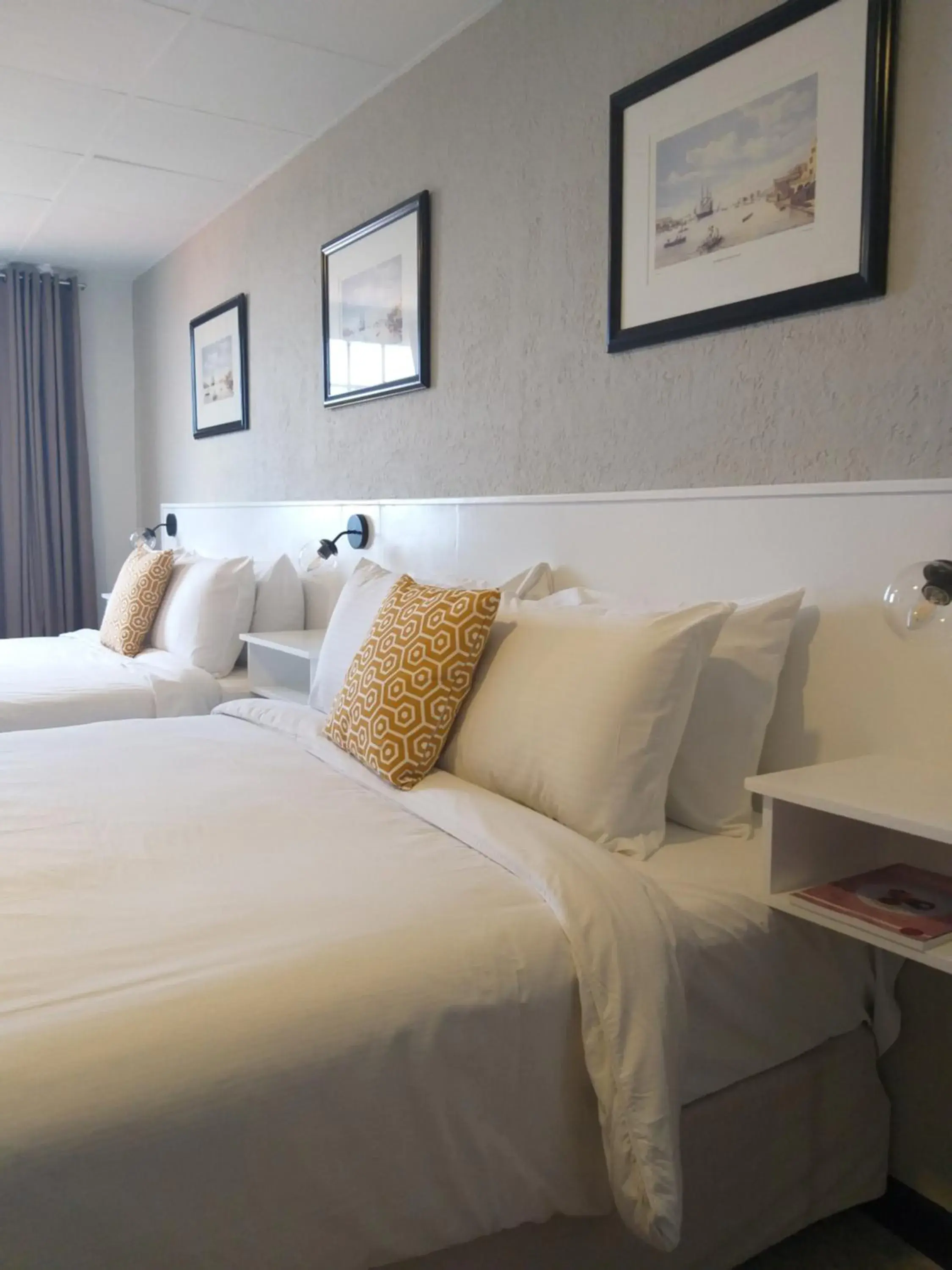 Bed in San Marco Hotel Curacao & Casino Bed in San Marco Hotel Curacao & Casino