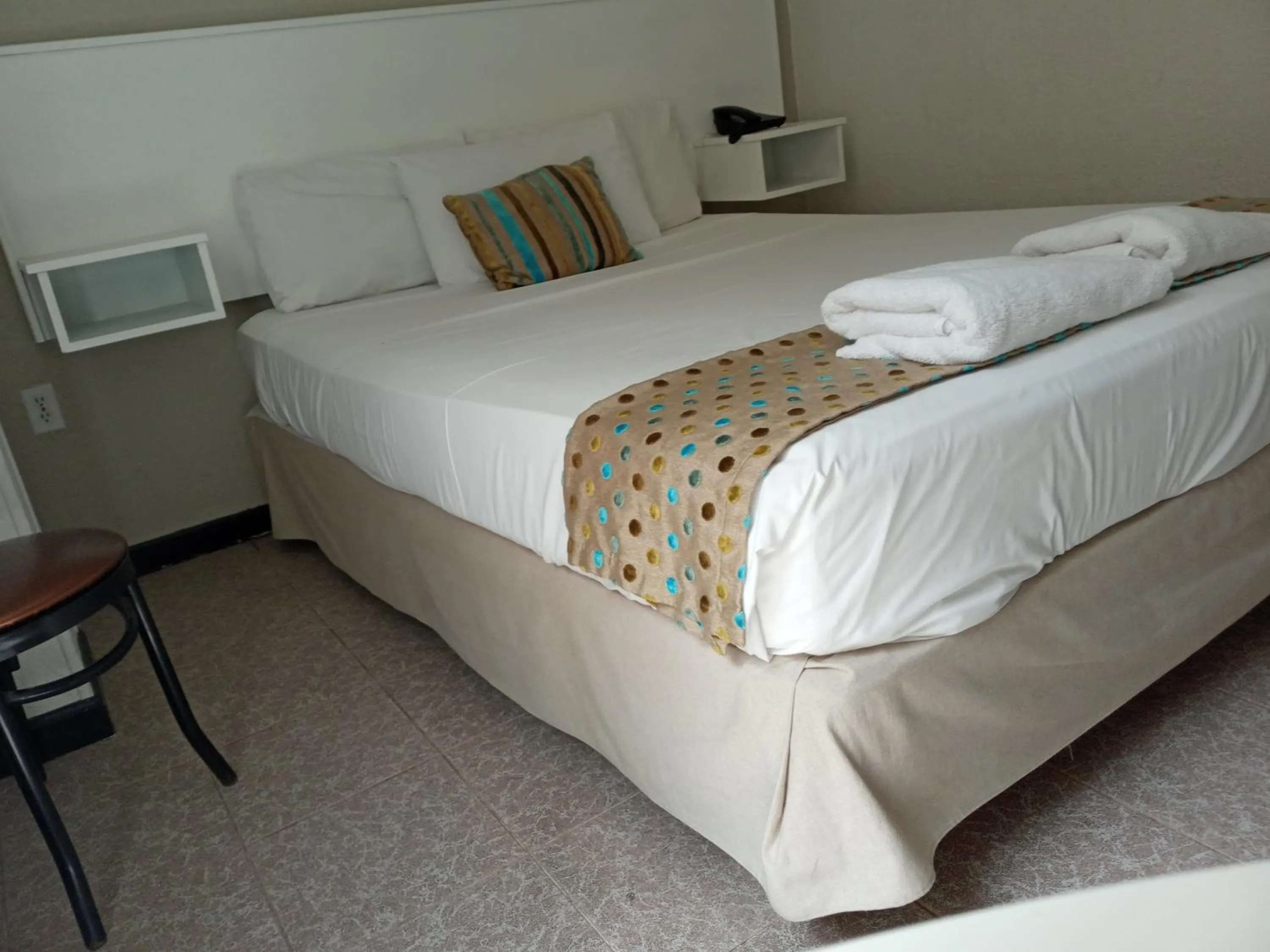 Bed in San Marco Hotel Curacao & Casino