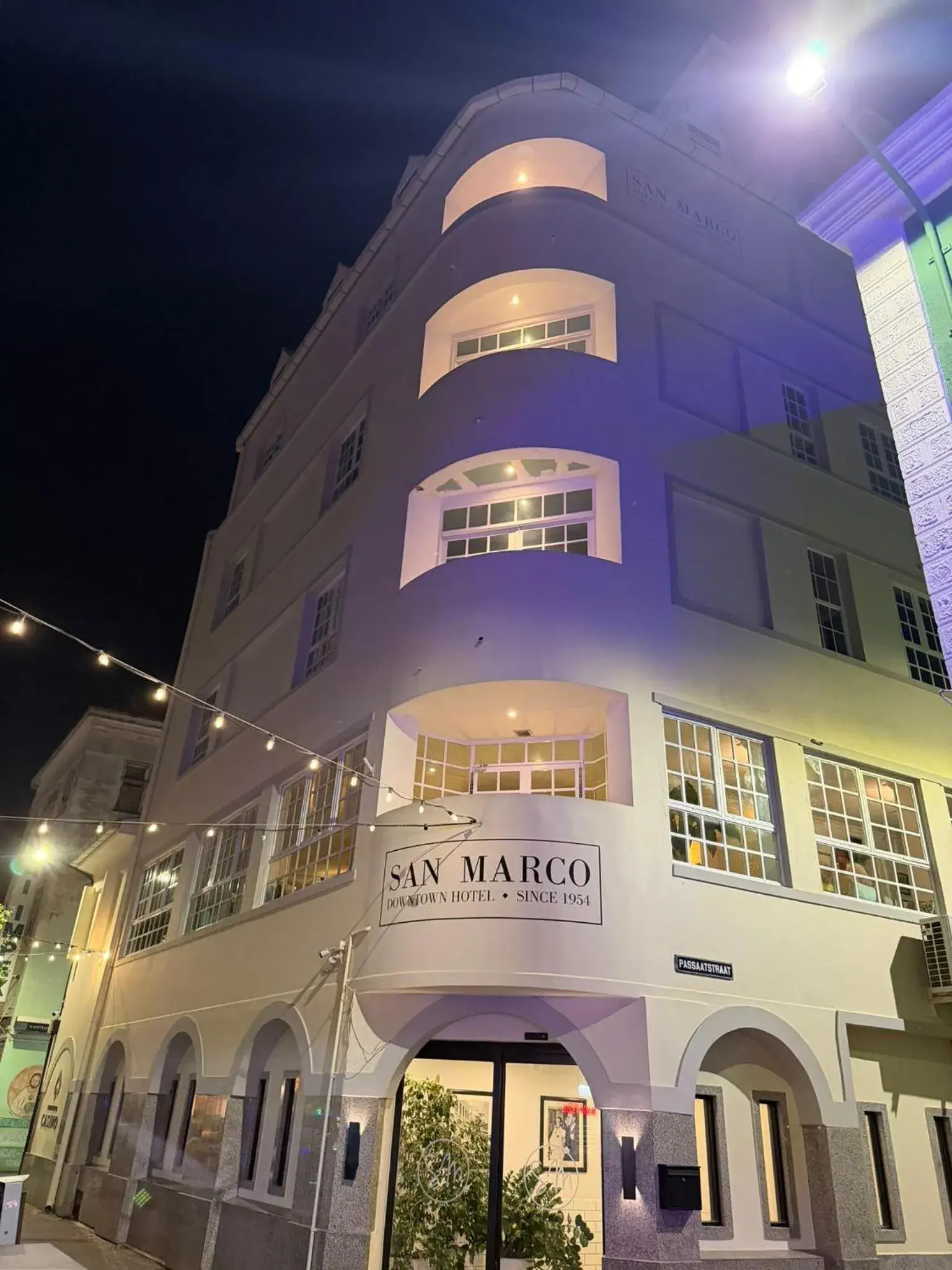 Property building in San Marco Hotel Curacao & Casino Property building in San Marco Hotel Curacao & Casino