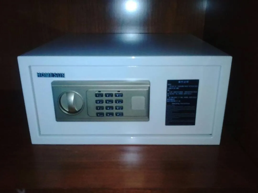 safe in Phudzi Hotel