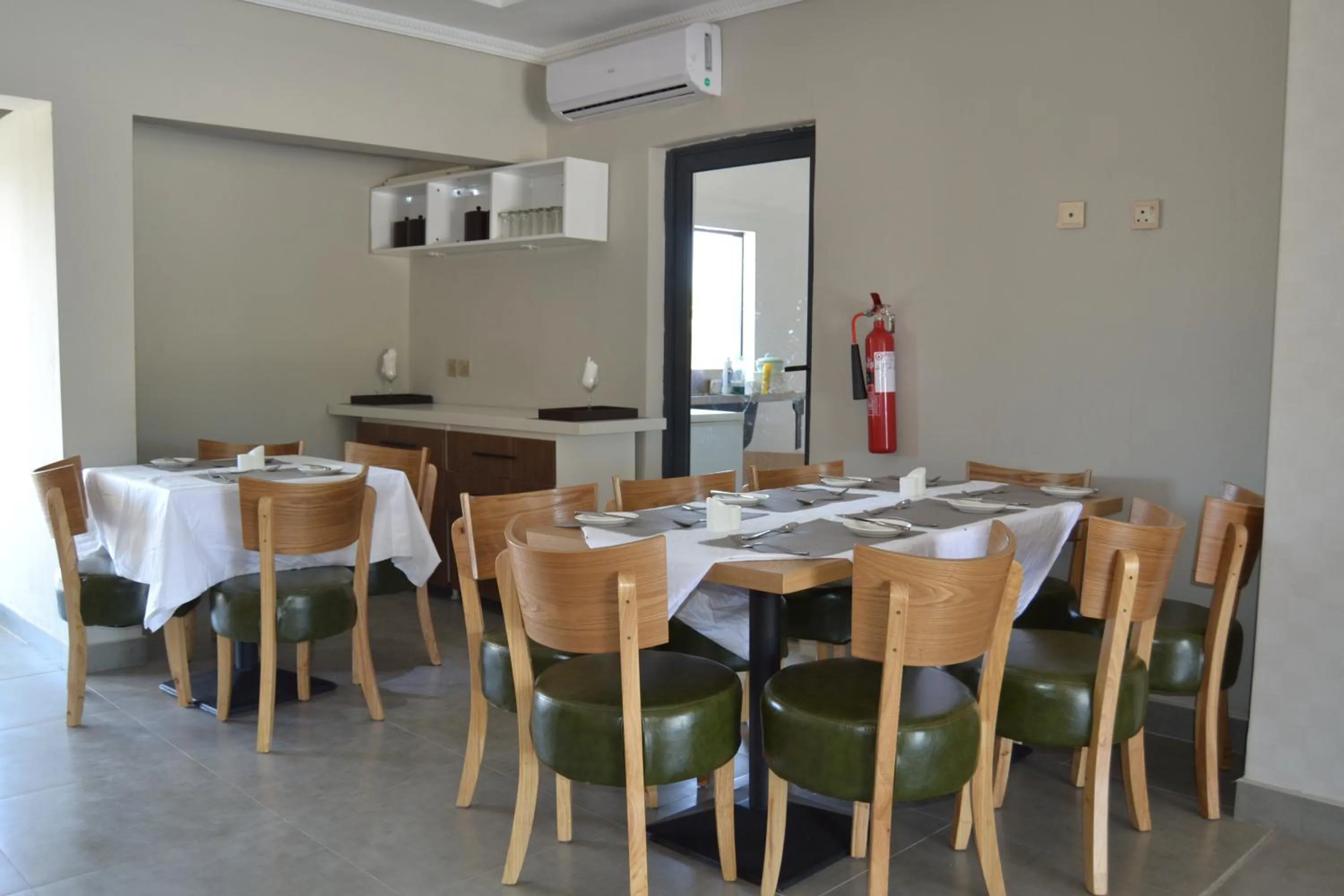 Dining area in Phudzi Hotel