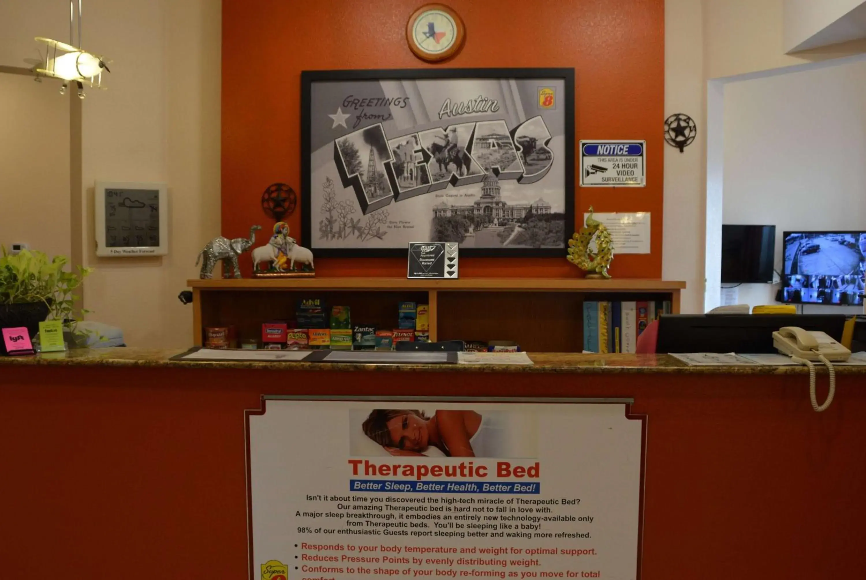 Lobby or reception in Super 8 by Wyndham Austin/Airport South Lobby or reception in Super 8 by Wyndham Austin/Airport South