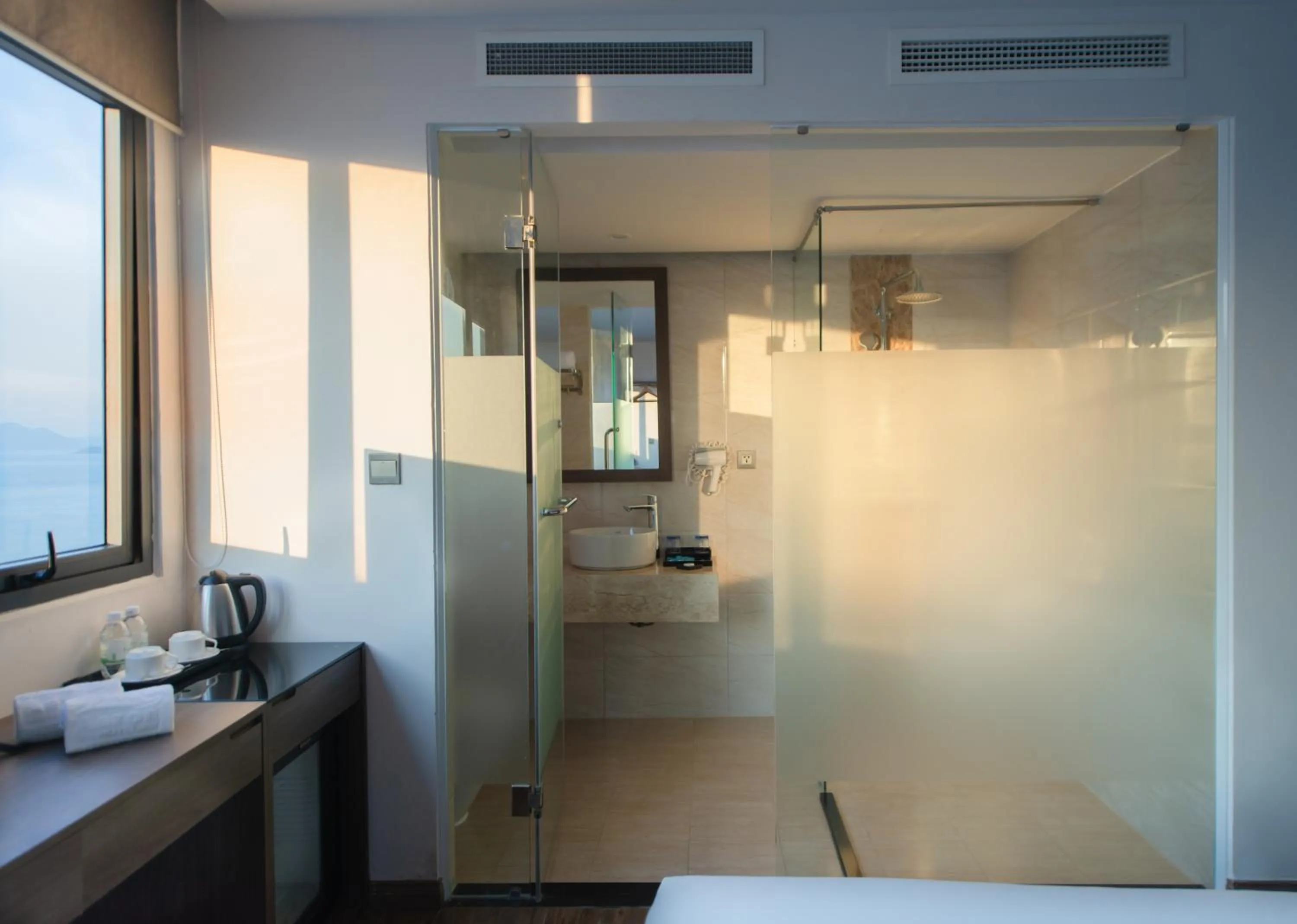 Bathroom in Aaron Hotel