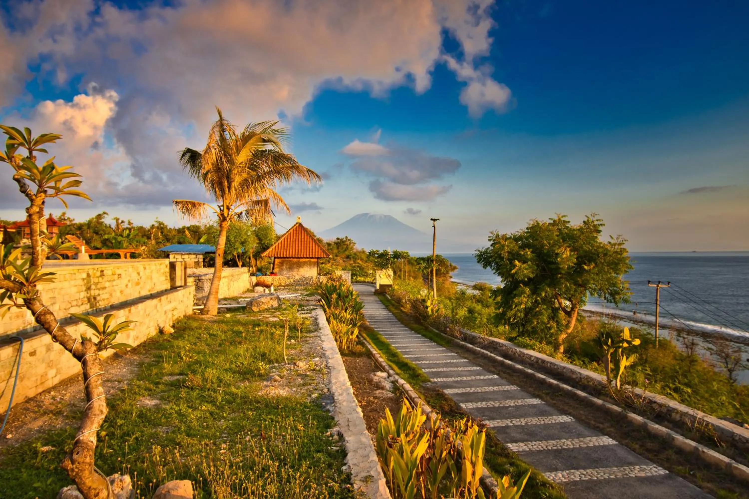 Sunrise in Song Cang Bungalow