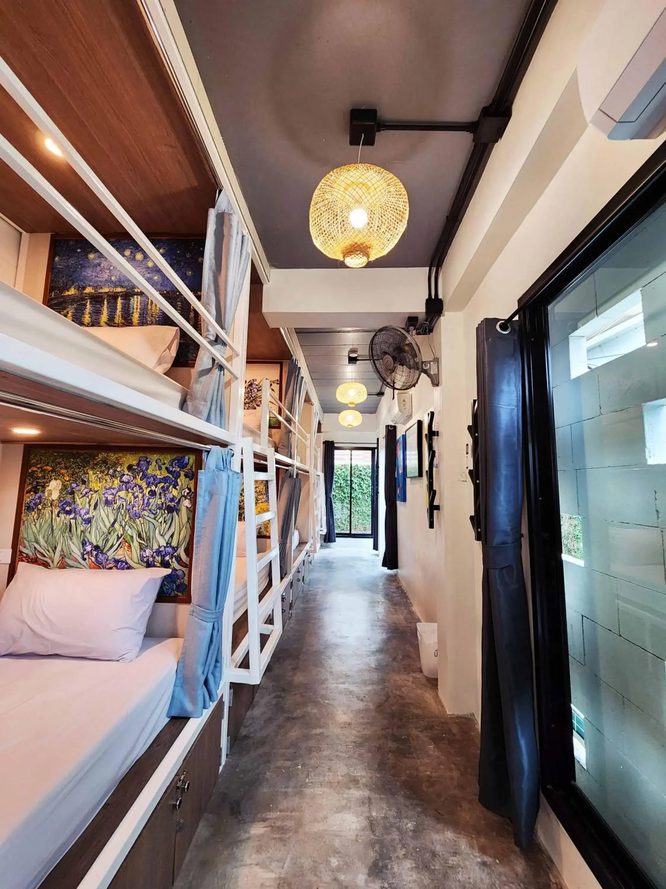 Bunk Bed in Mixed Dormitory Room in Baan Mai Kradan Hostel Chiang Rai Bunk Bed in Mixed Dormitory Room in Baan Mai Kradan Hostel Chiang Rai