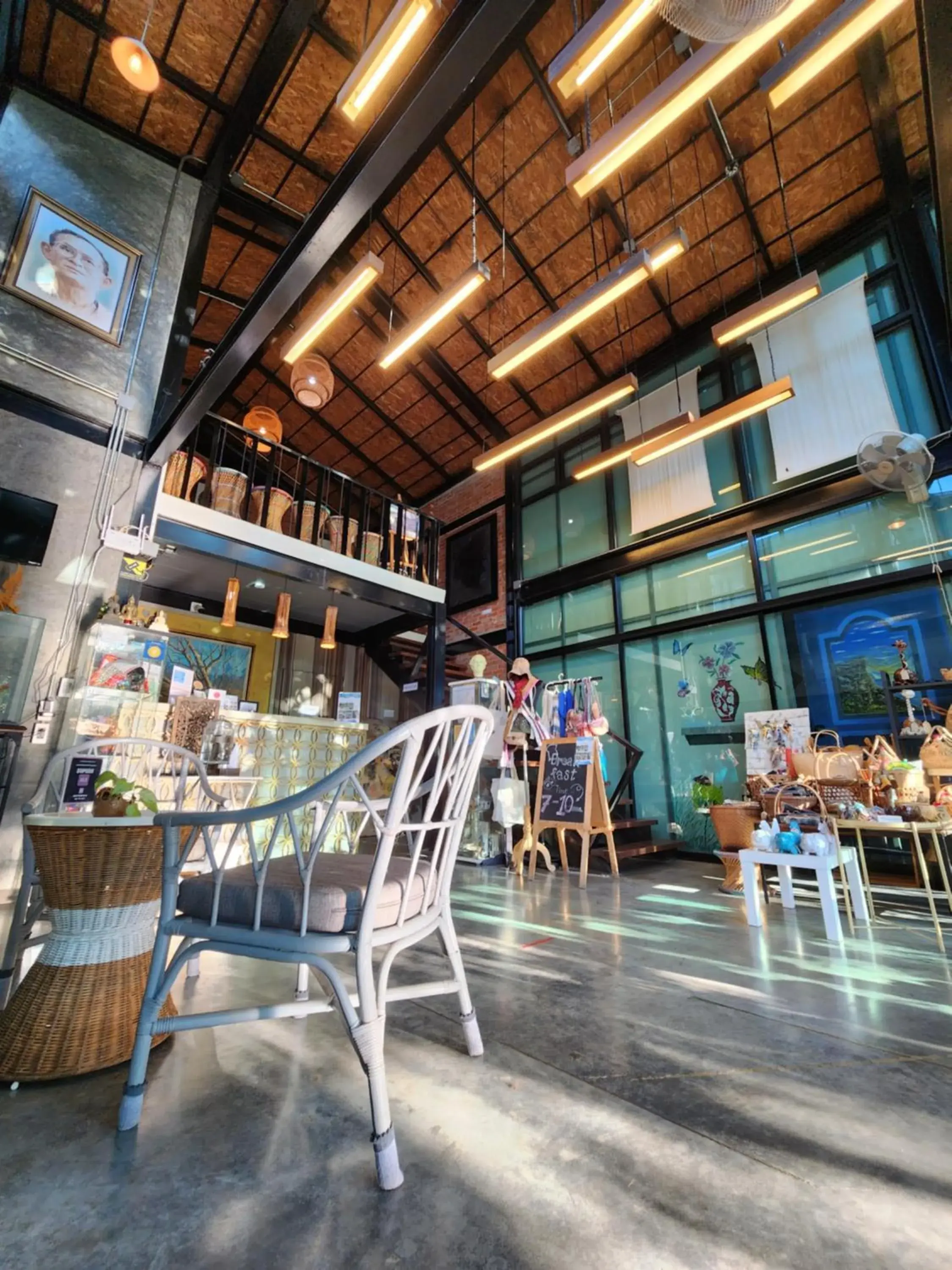 Lobby or reception in Baan Mai Kradan Hostel Chiang Rai Lobby or reception in Baan Mai Kradan Hostel Chiang Rai