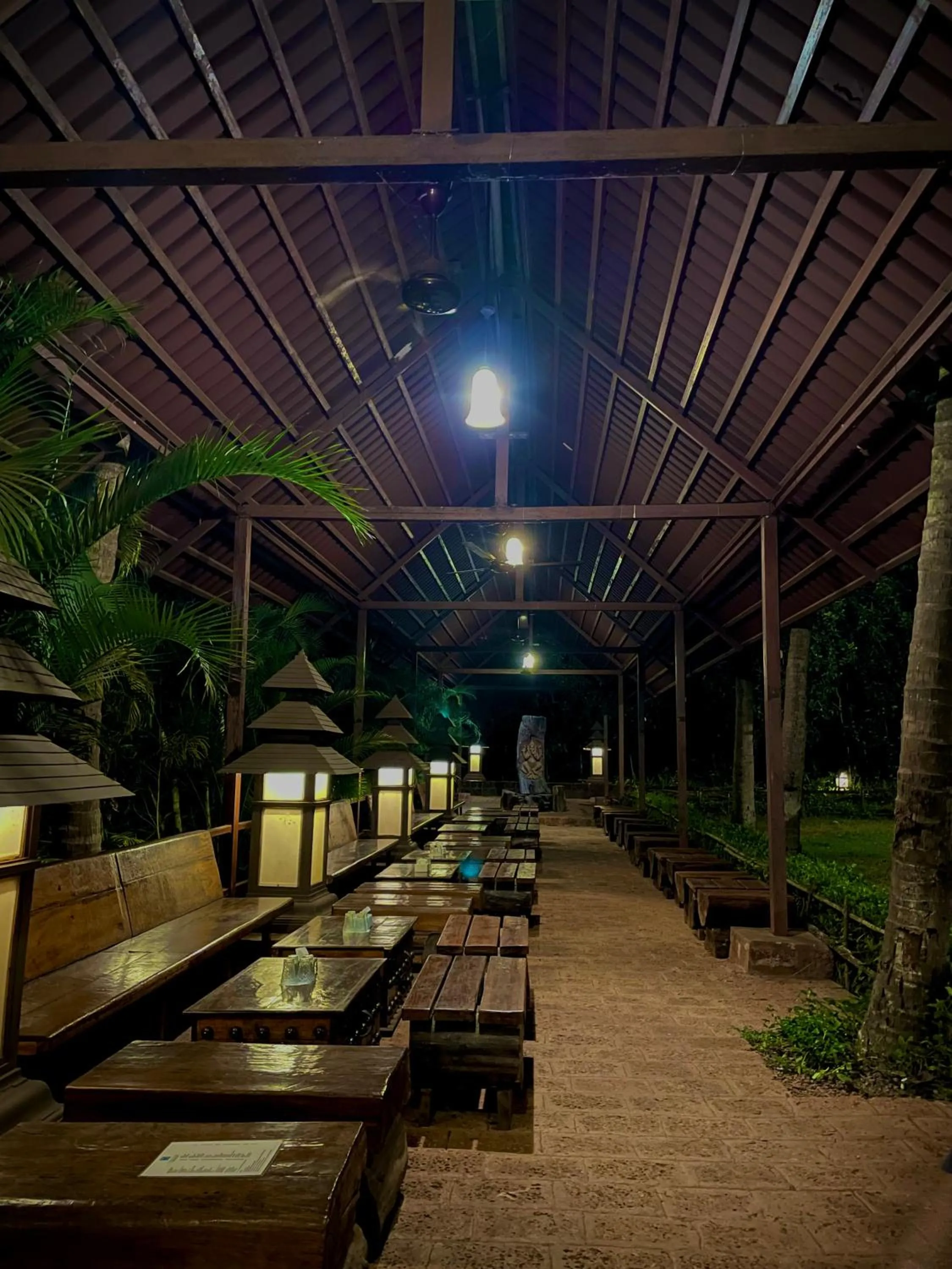 Restaurant/places to eat in Exotica Beach Retreats Diveagar