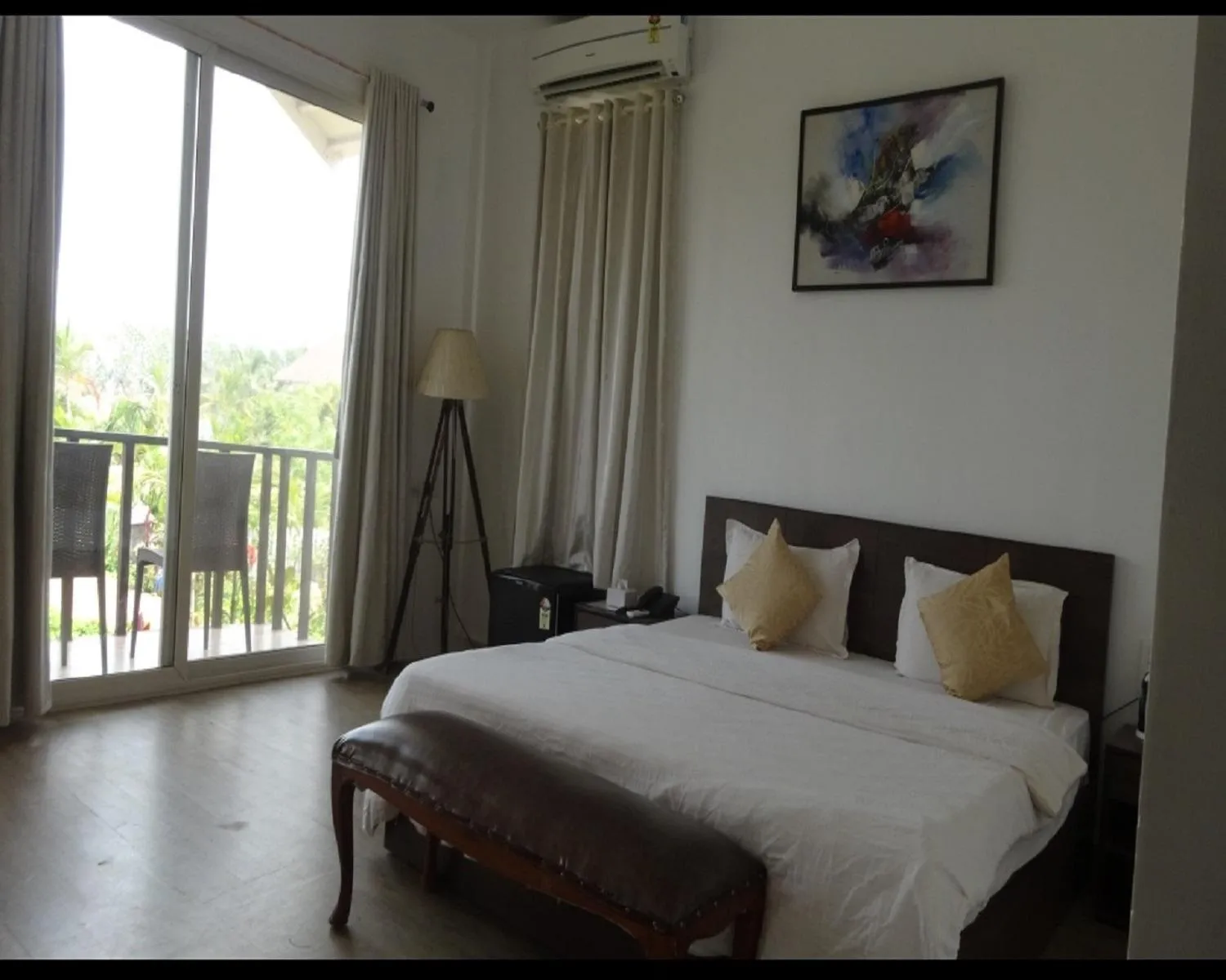 Bedroom, Bed in Exotica Beach Retreats Diveagar