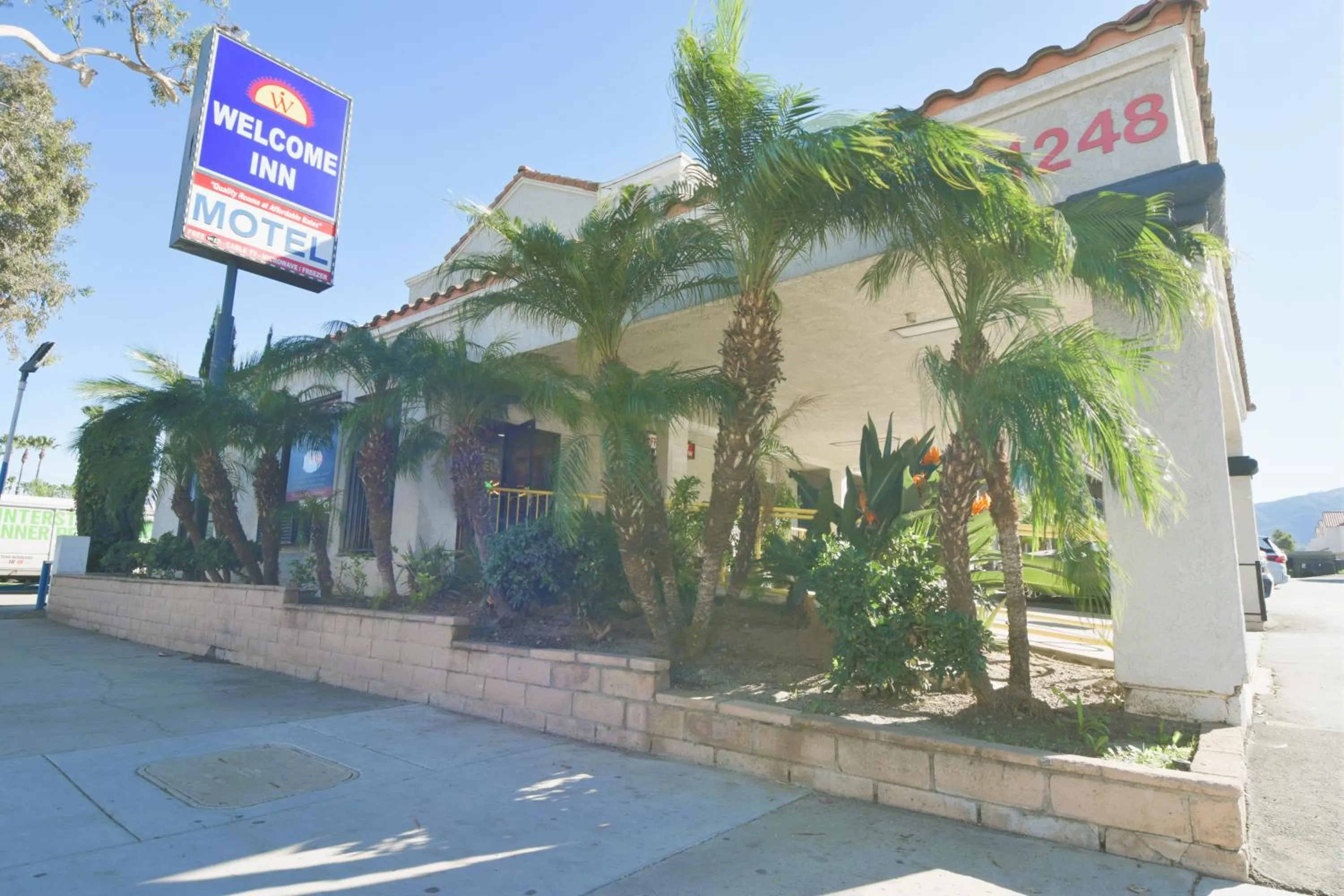 Property building in Welcome Inn Corona