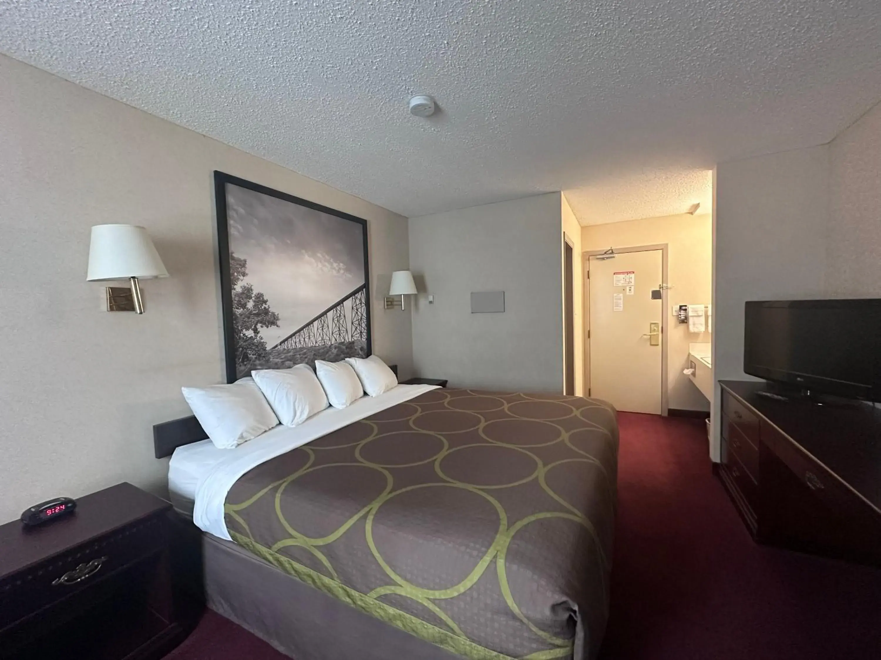 Bedroom, Bed in Super 8 by Wyndham Lethbridge Bedroom, Bed in Super 8 by Wyndham Lethbridge