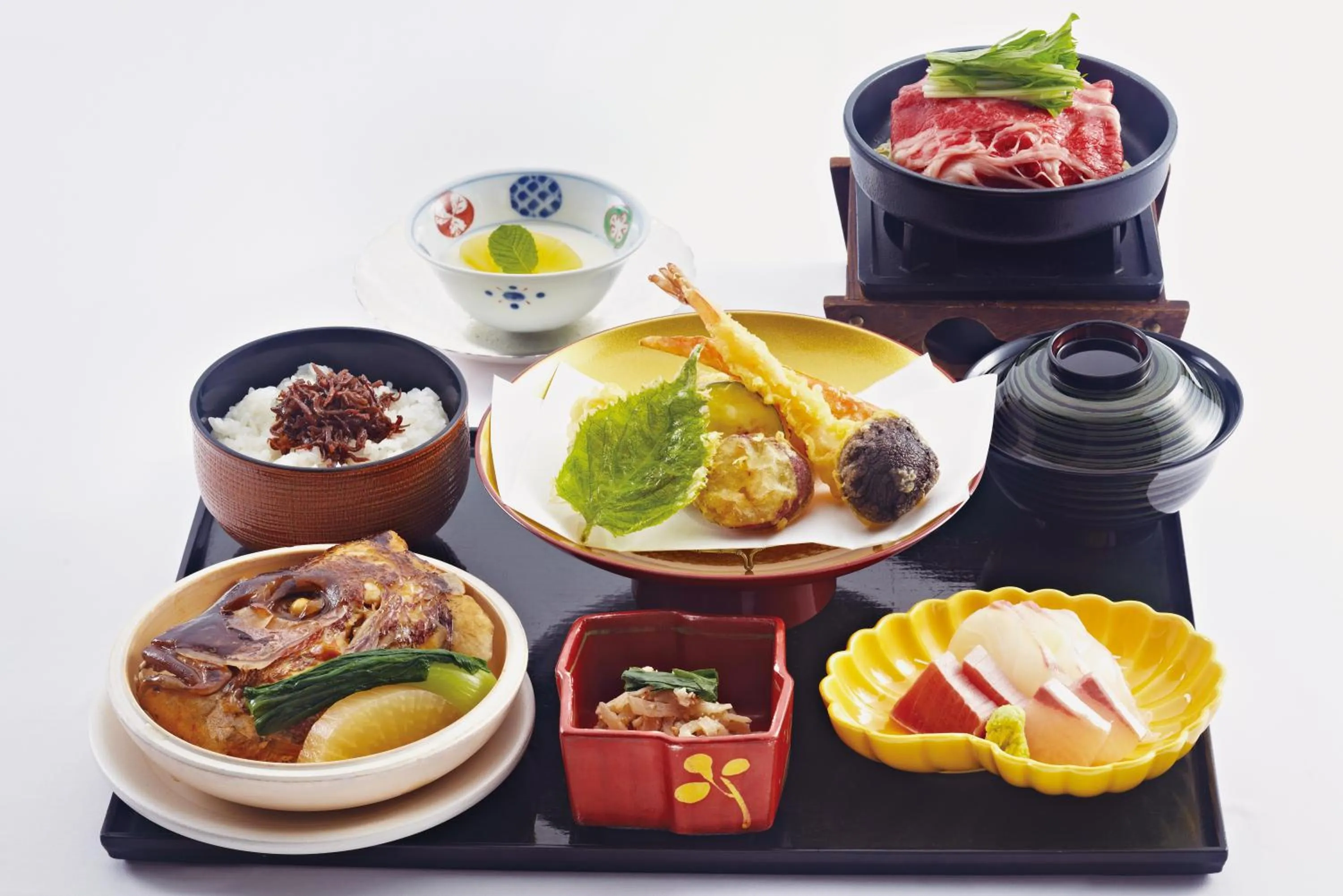 Food in GRAND NIKKO AWAJI