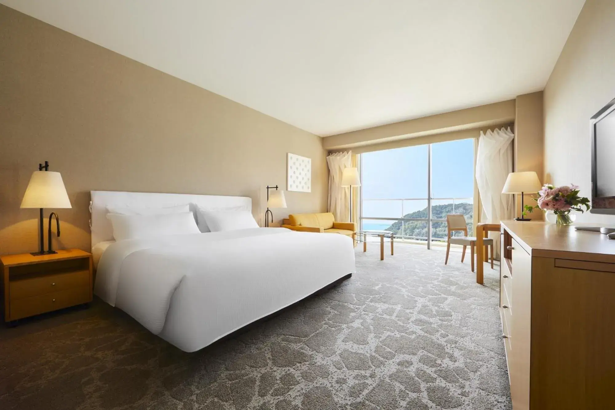 Bed in GRAND NIKKO AWAJI Bed in GRAND NIKKO AWAJI