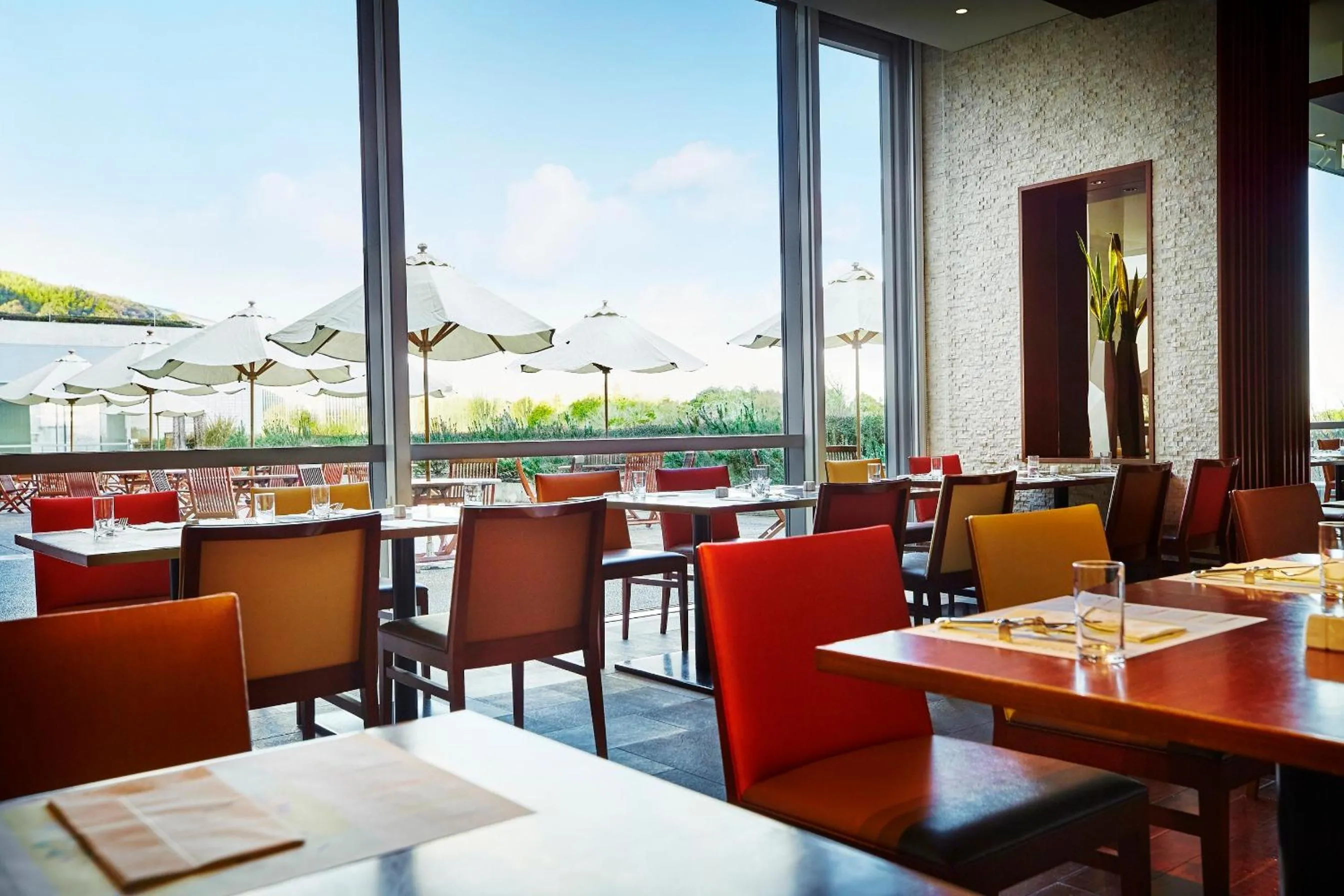 Restaurant/places to eat in GRAND NIKKO AWAJI