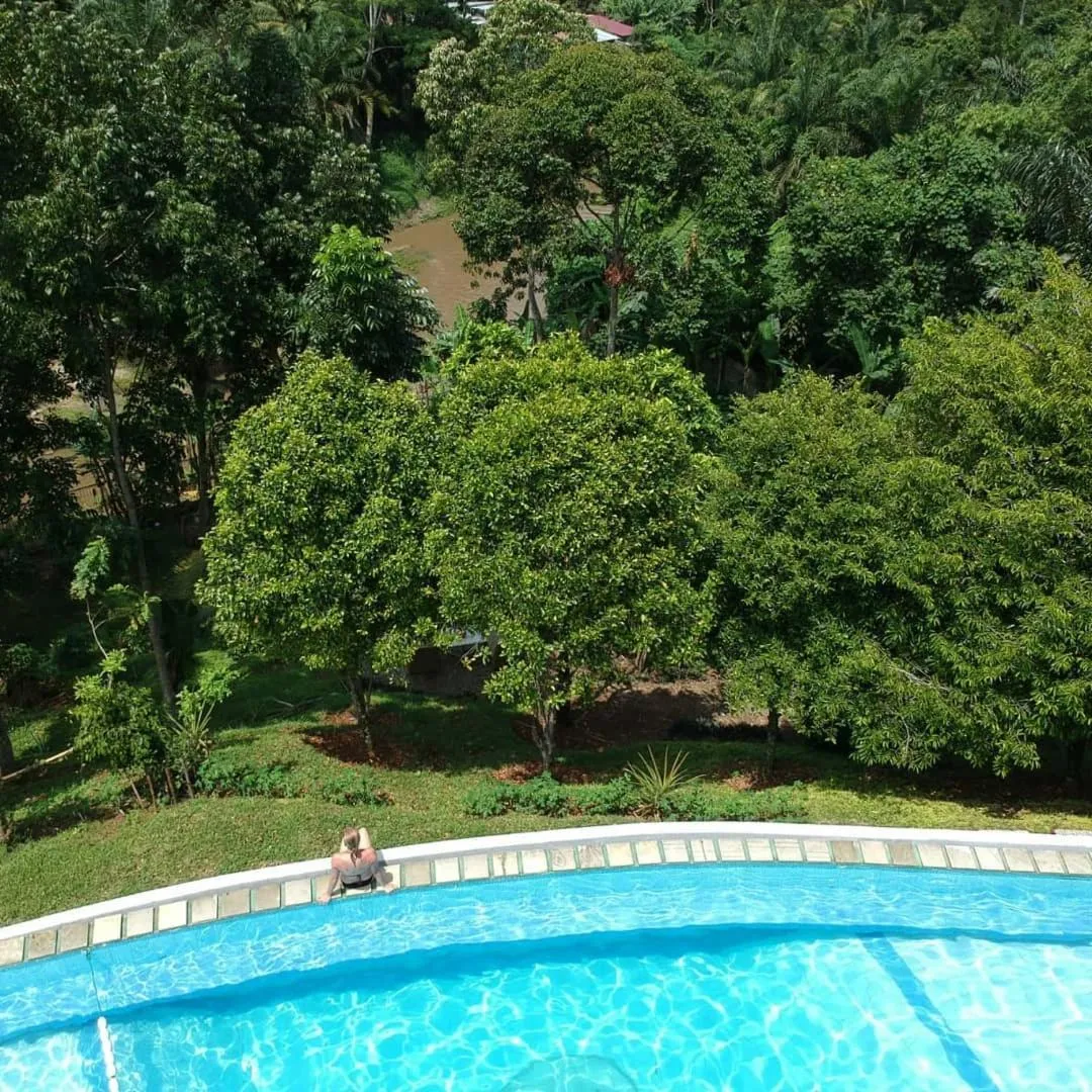 Pool view in Hotel Deli River and Restaurant Omlandia