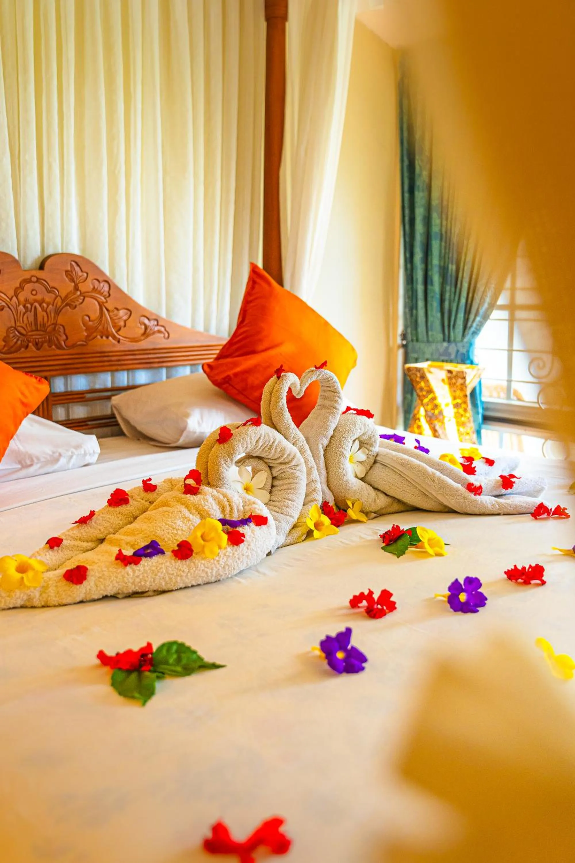 Bed in Hotel Deli River and Restaurant Omlandia