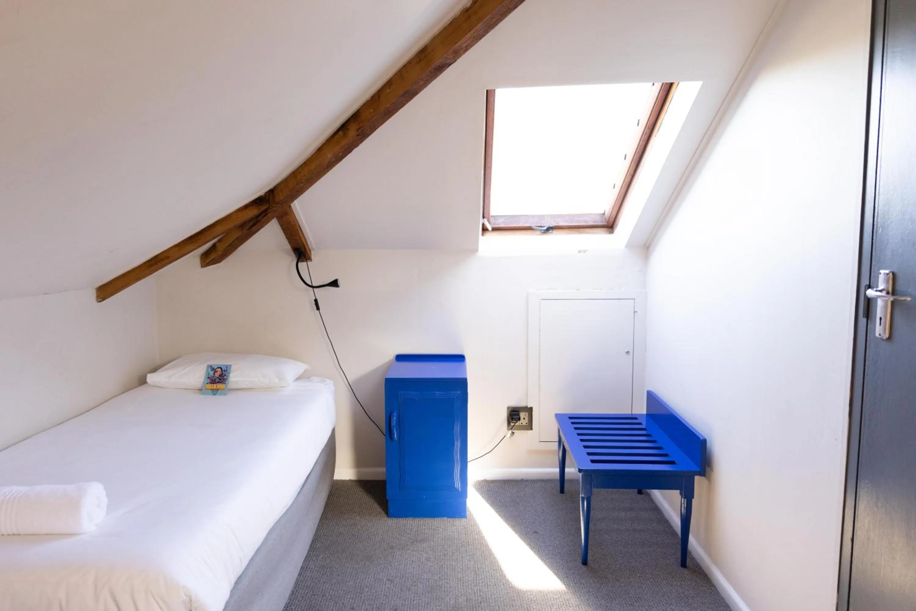 Bed in Villa Viva Cape Town