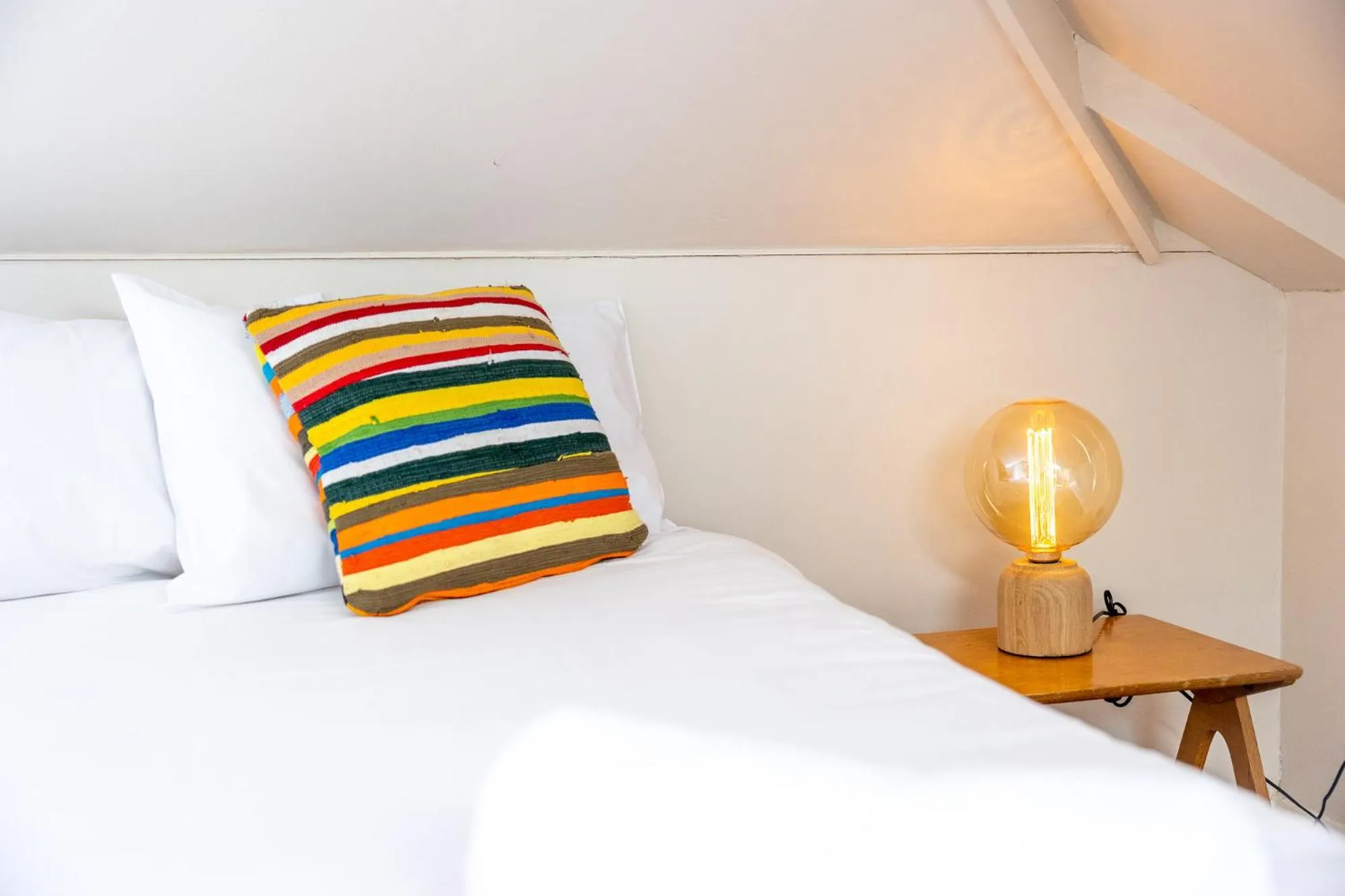 Bed in Villa Viva Cape Town