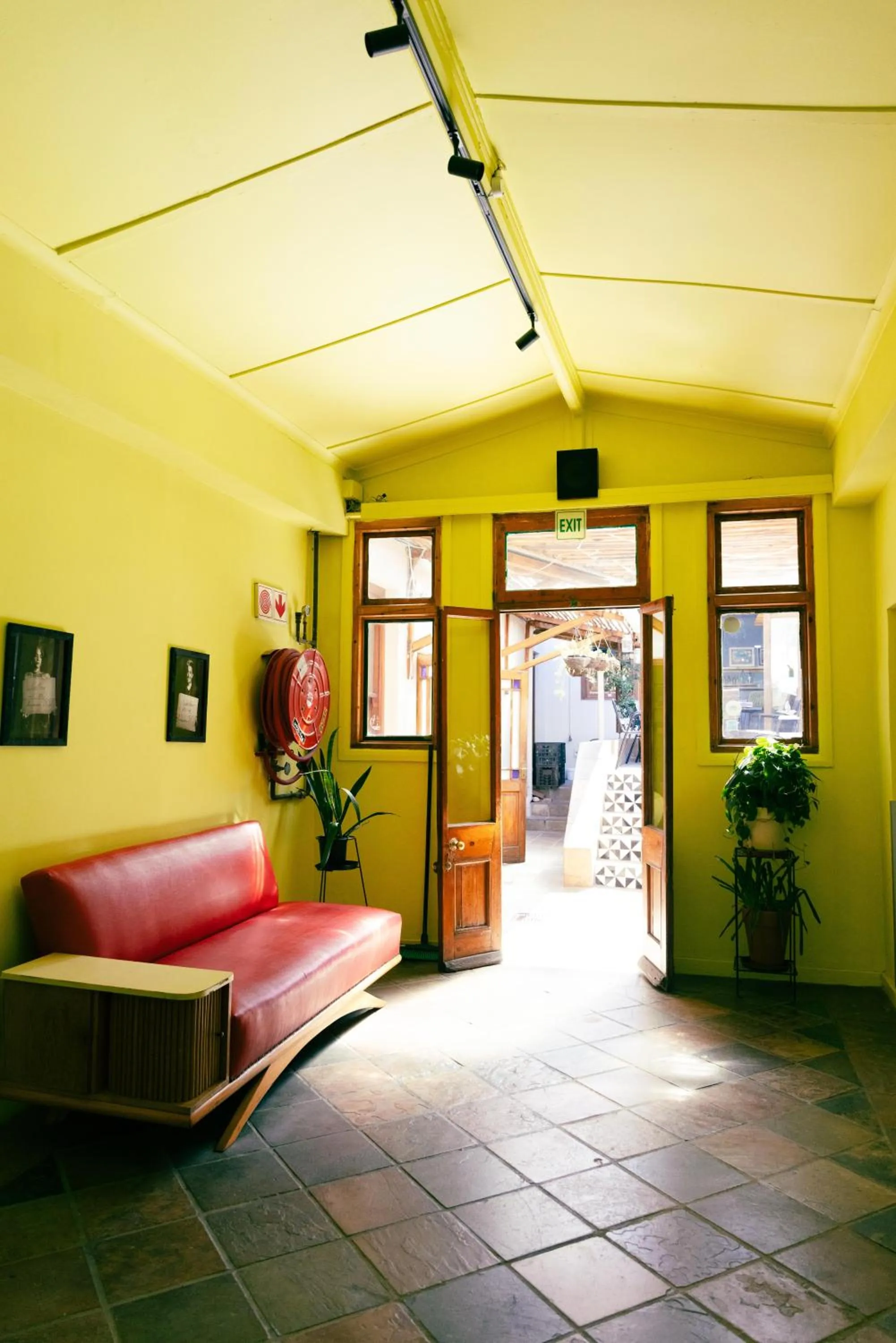 Seating area in Villa Viva Cape Town