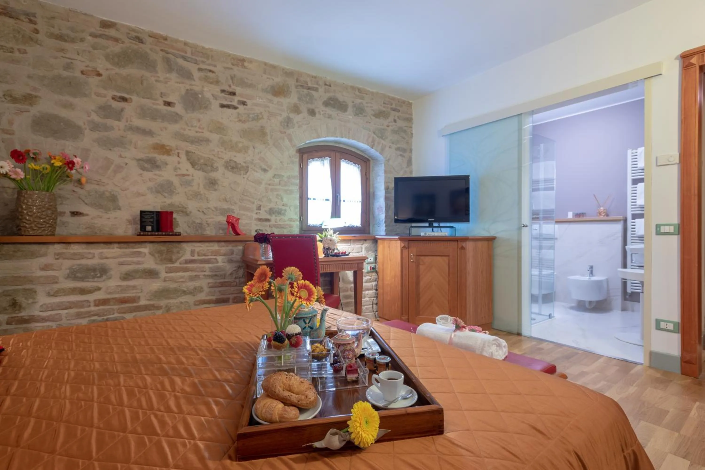 Bed in Boutique Hotel al Grappolo d'Oro