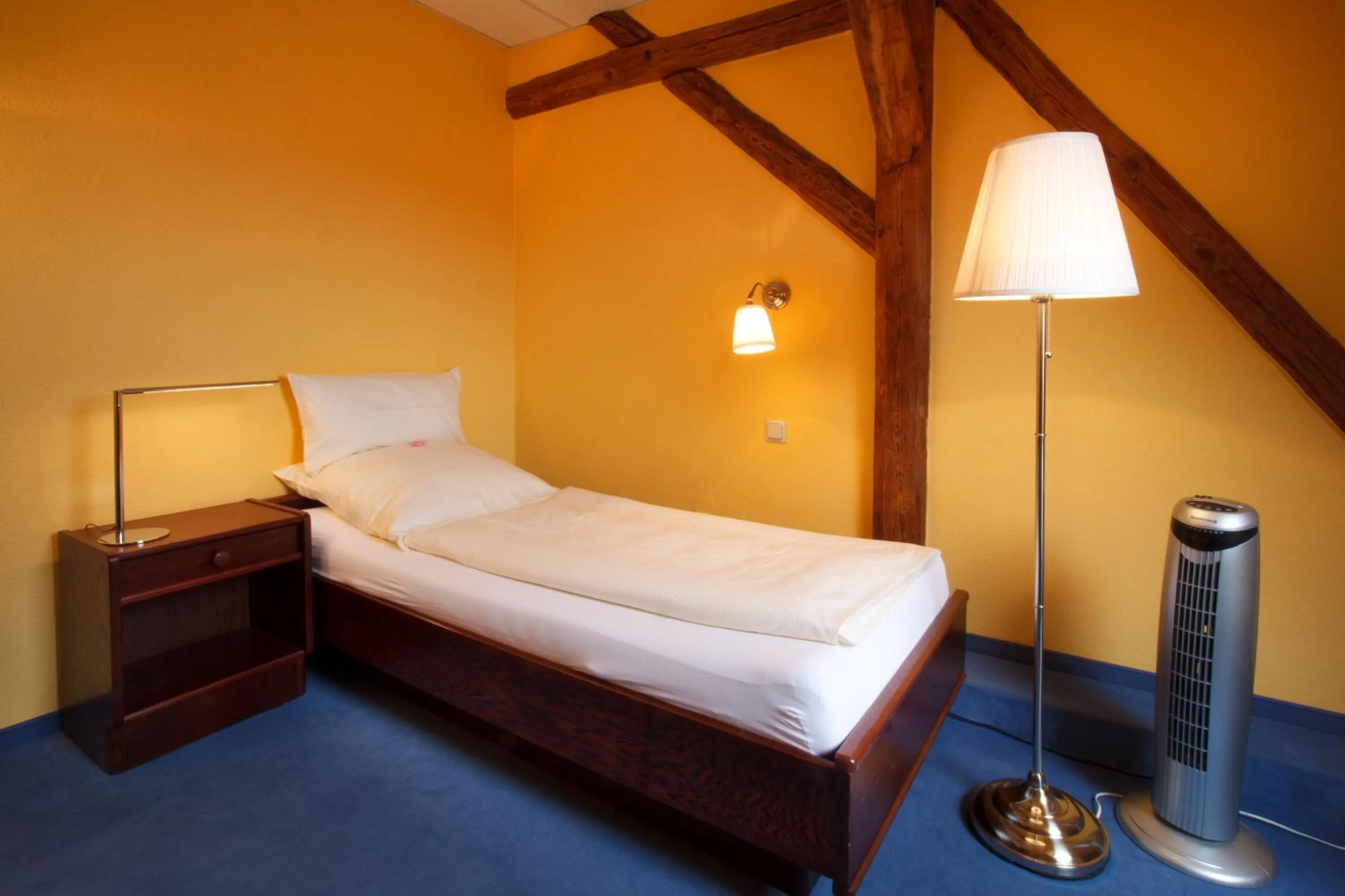 Photo of the whole room, Bed in Landhotel Zum Pottkuchen