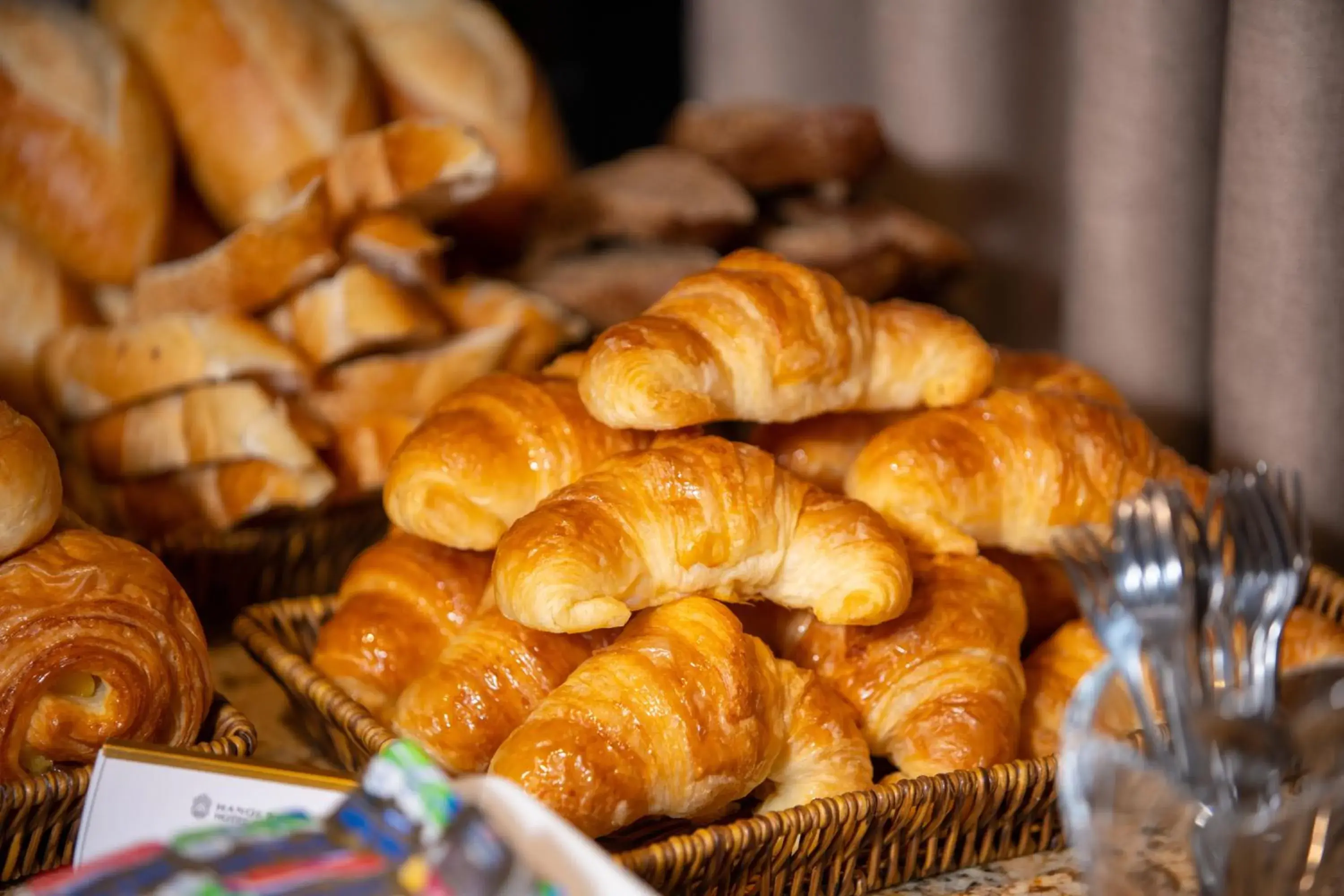 Restaurant/places to eat in Hanoi Paon Hotel Spa & Sky Bar Restaurant/places to eat in Hanoi Paon Hotel Spa & Sky Bar