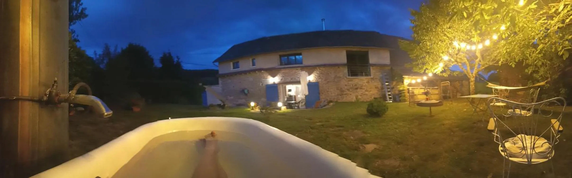 Property building in L'Escale du Banquet