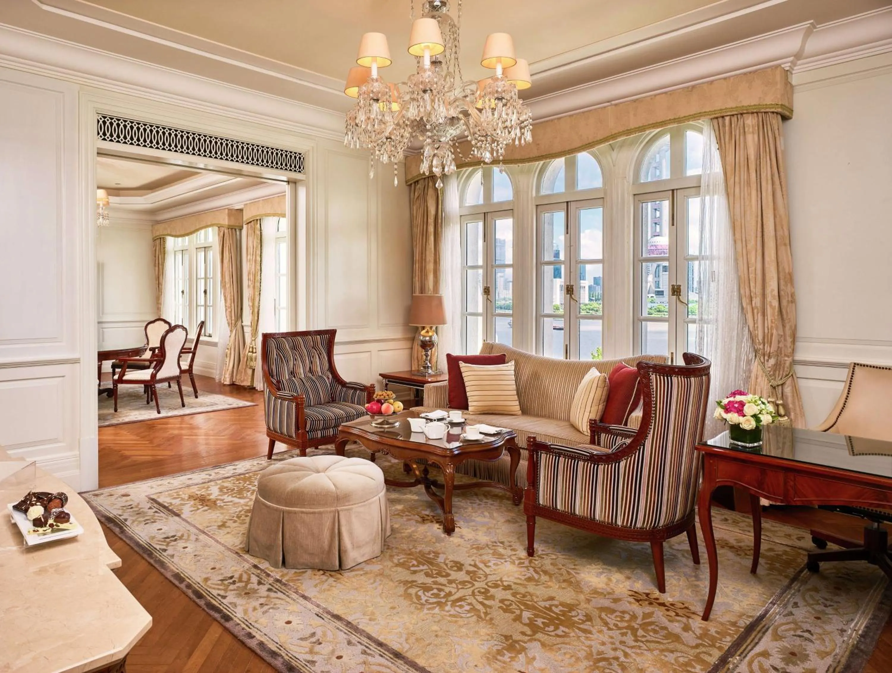 Living room in Waldorf Astoria Shanghai on the Bund